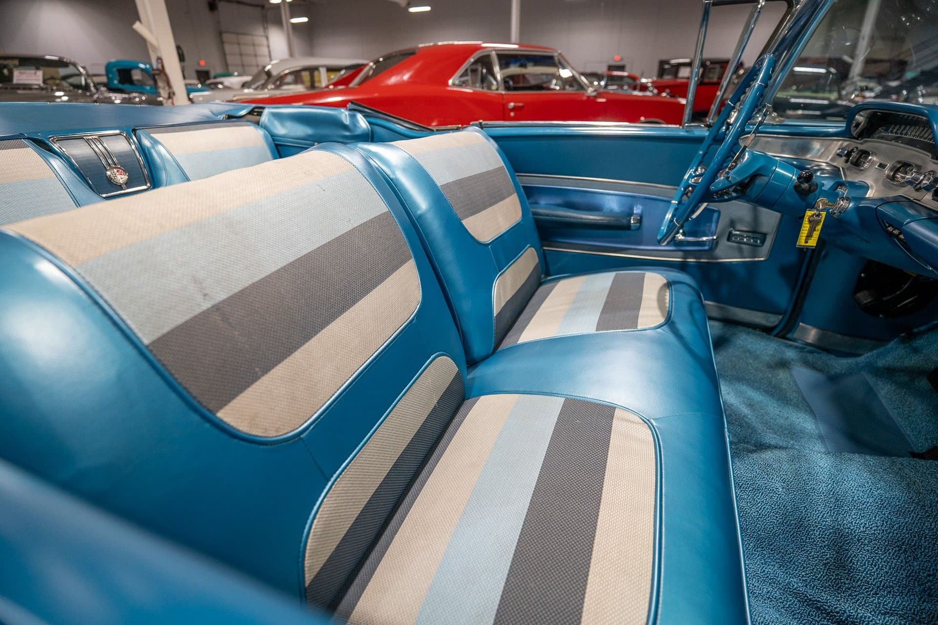1958 Chevrolet Impala Convertible thumbnail 24
