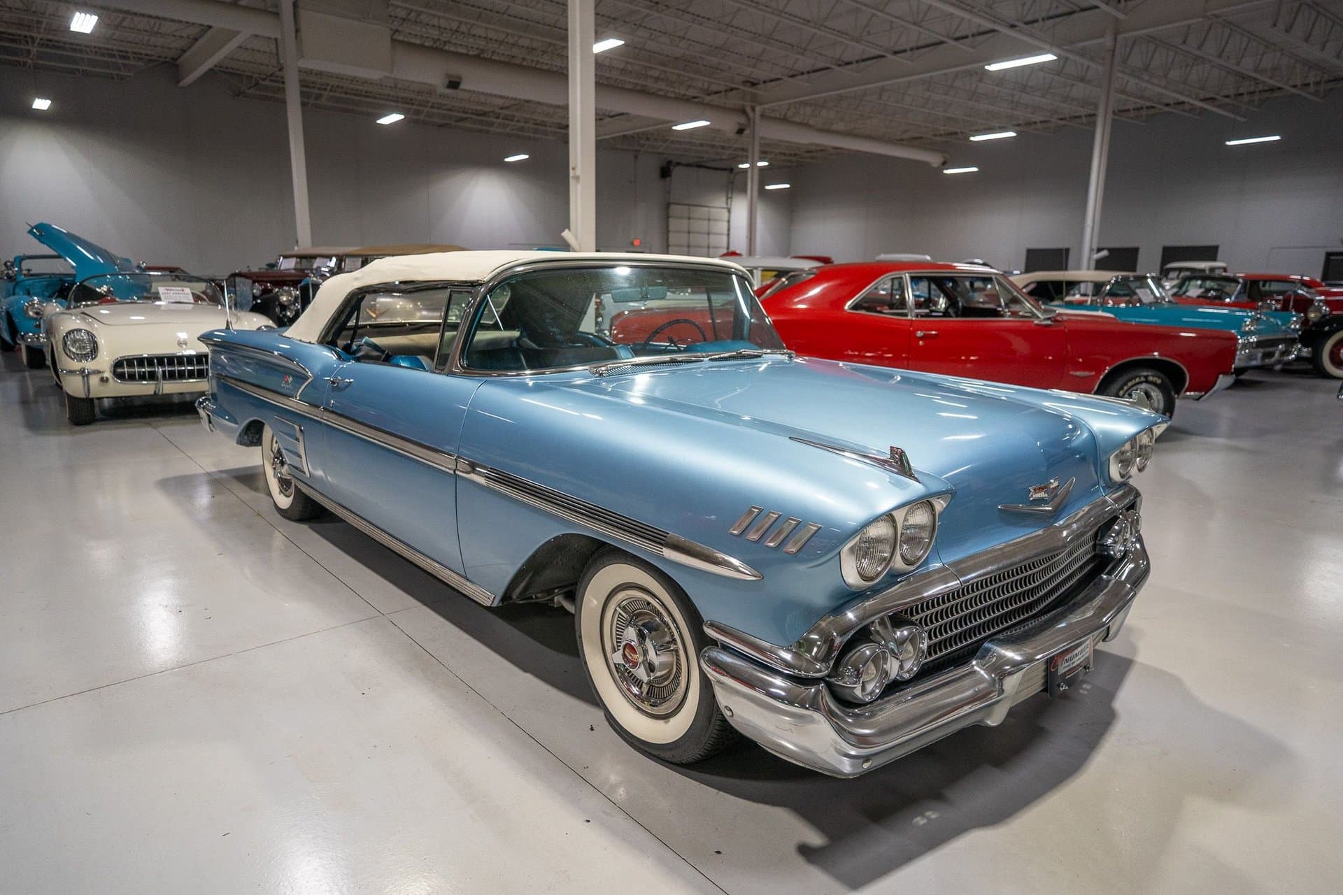 1958 Chevrolet Impala Convertible thumbnail 12