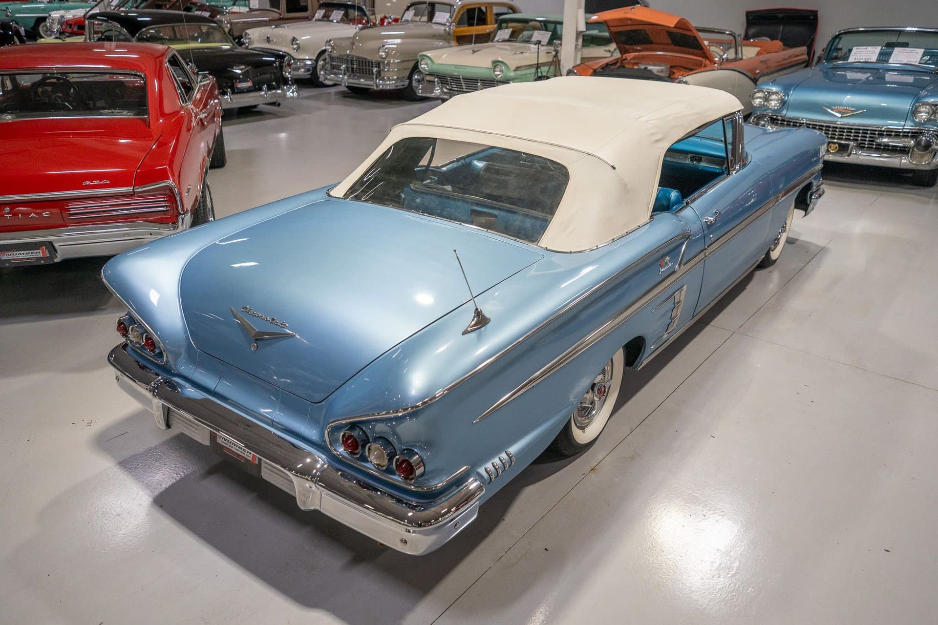 1958 Chevrolet Impala Convertible thumbnail 7