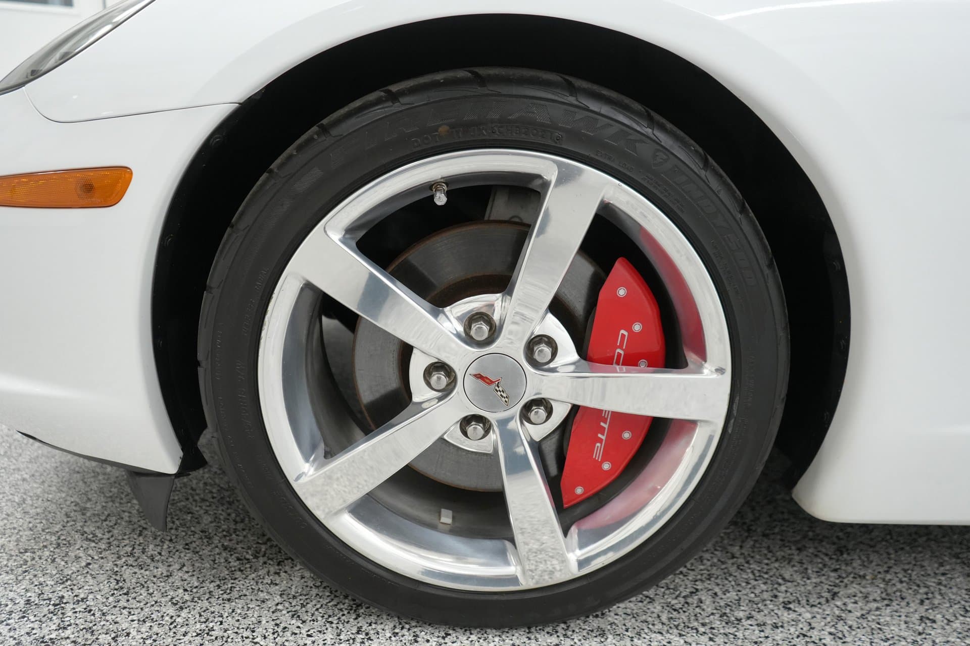 2005 Chevrolet Corvette thumbnail 11