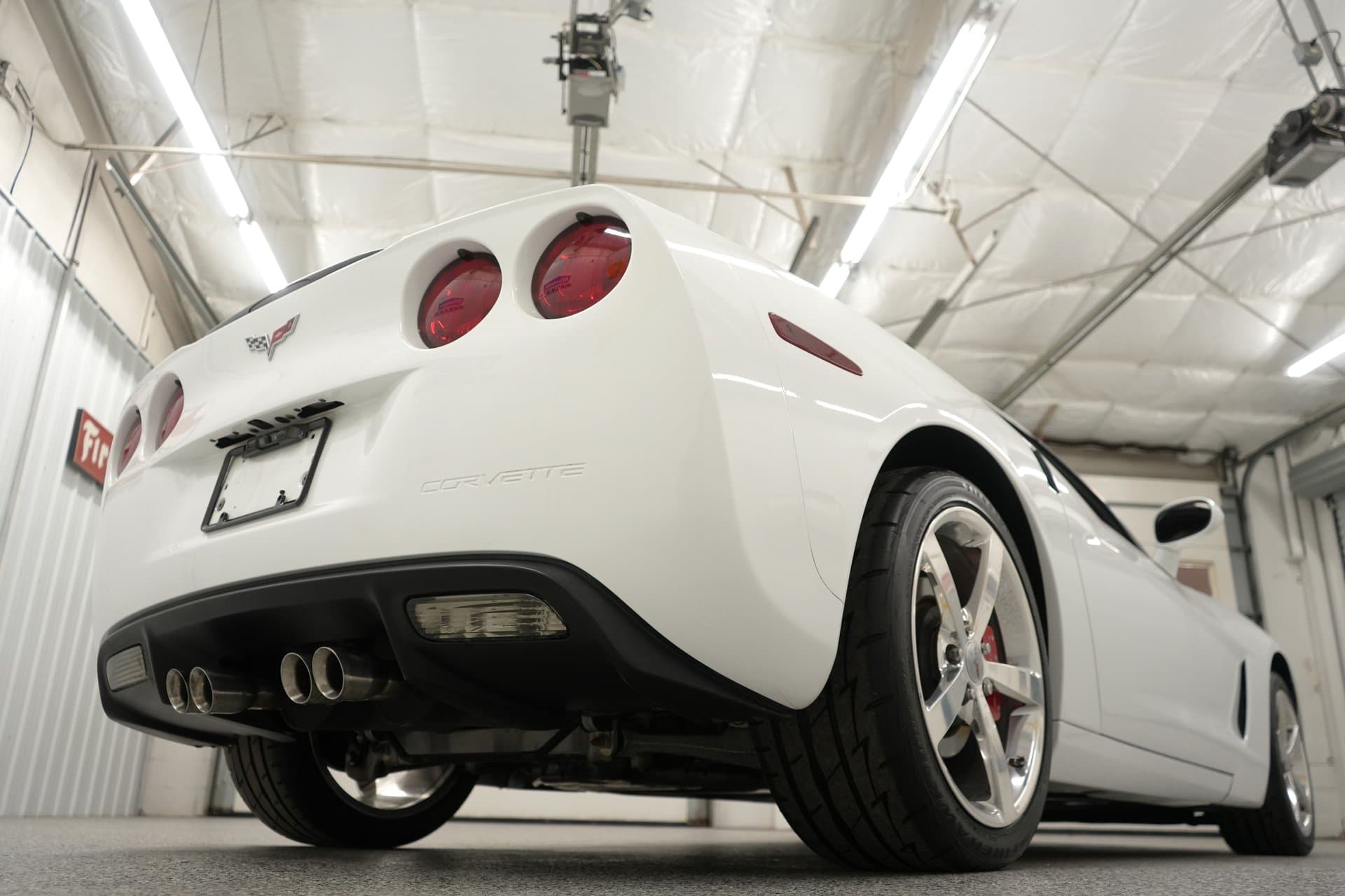 2005 Chevrolet Corvette thumbnail 27
