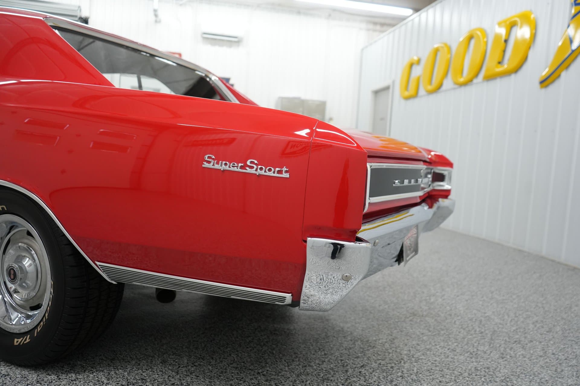 1966 Chevrolet Chevelle SS thumbnail 4