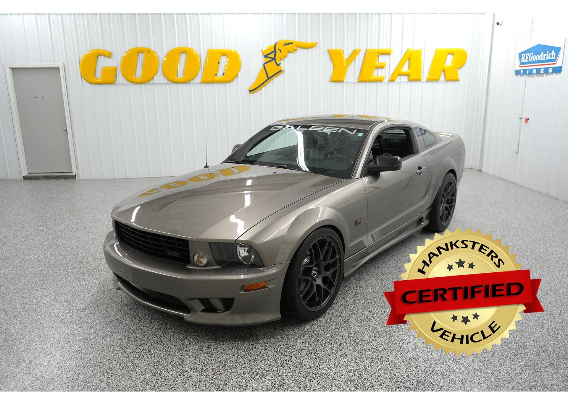 2005 Ford Mustang Saleen