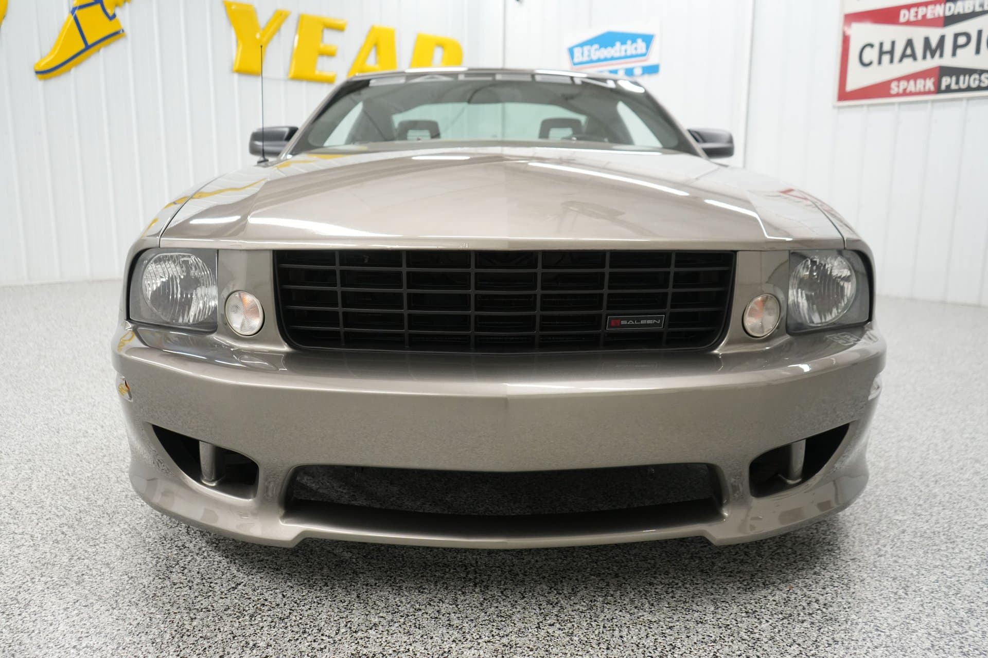 2005 Ford Mustang Saleen thumbnail 10