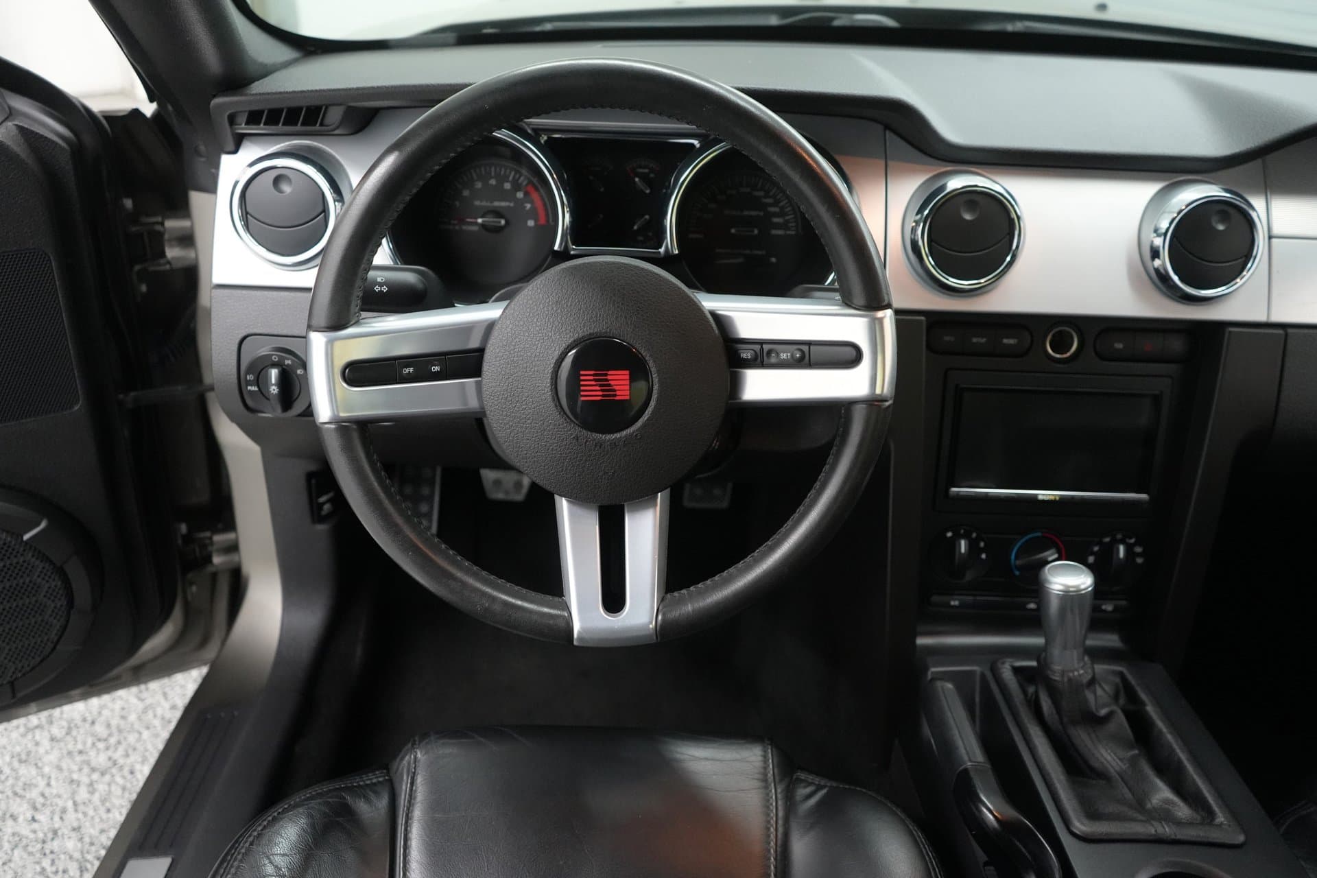 2005 Ford Mustang Saleen thumbnail 15