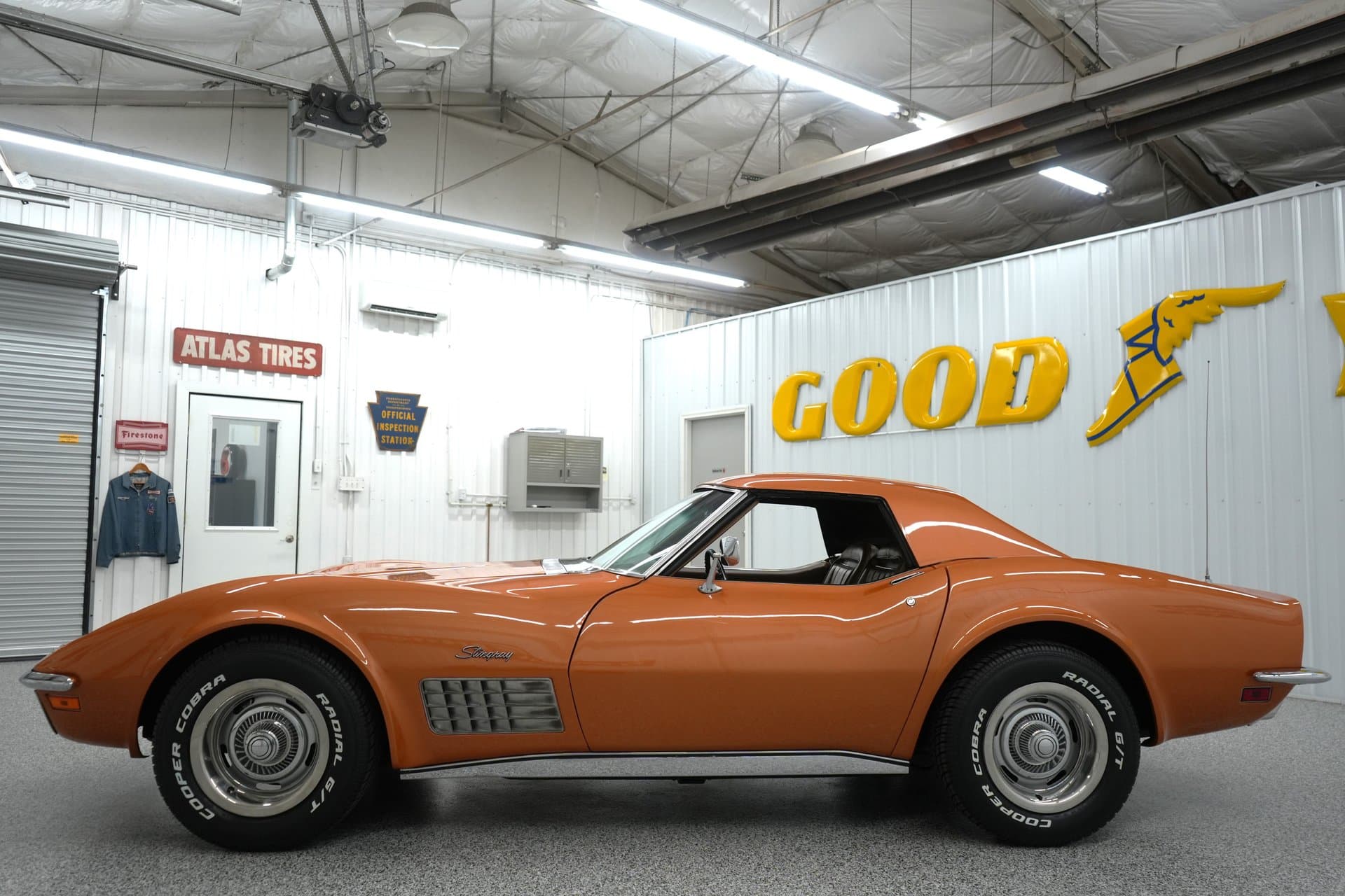 1971 Chevrolet Corvette thumbnail 3