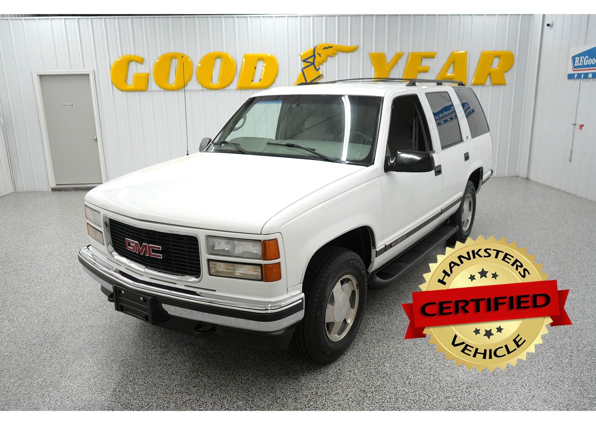 1999 GMC Yukon — photo 1