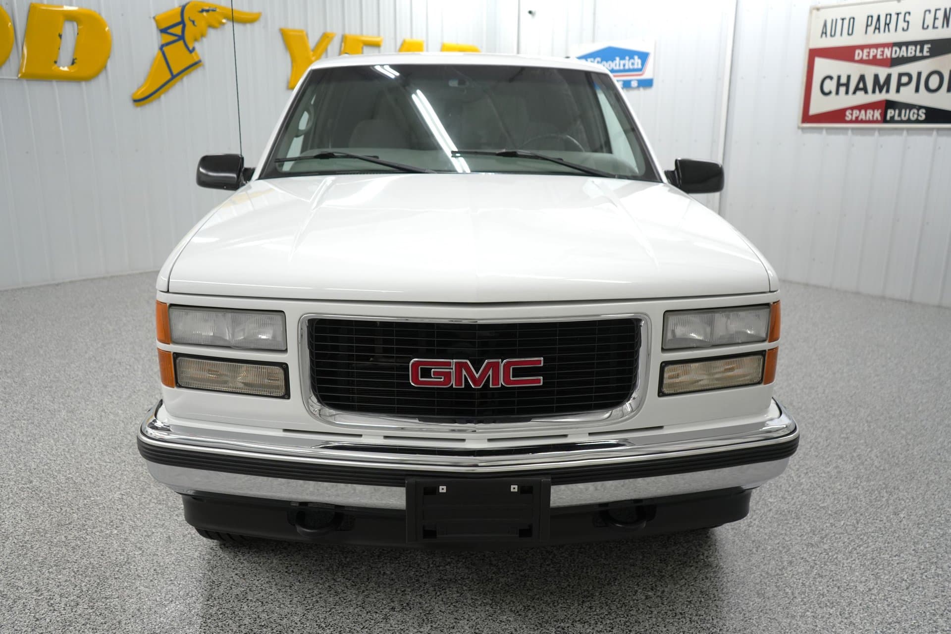 1999 GMC Yukon thumbnail 9
