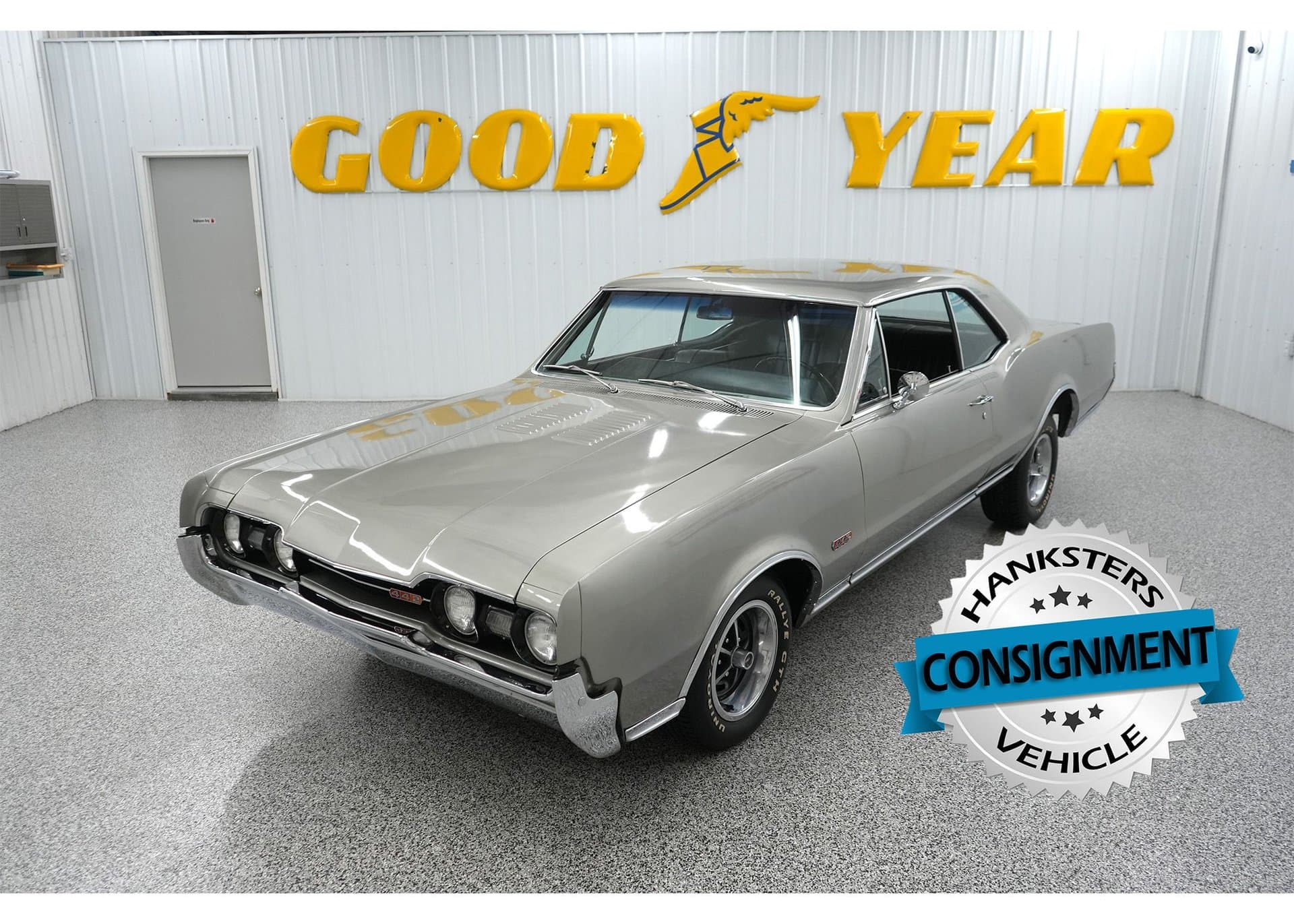 1967 Oldsmobile 442 — photo 1