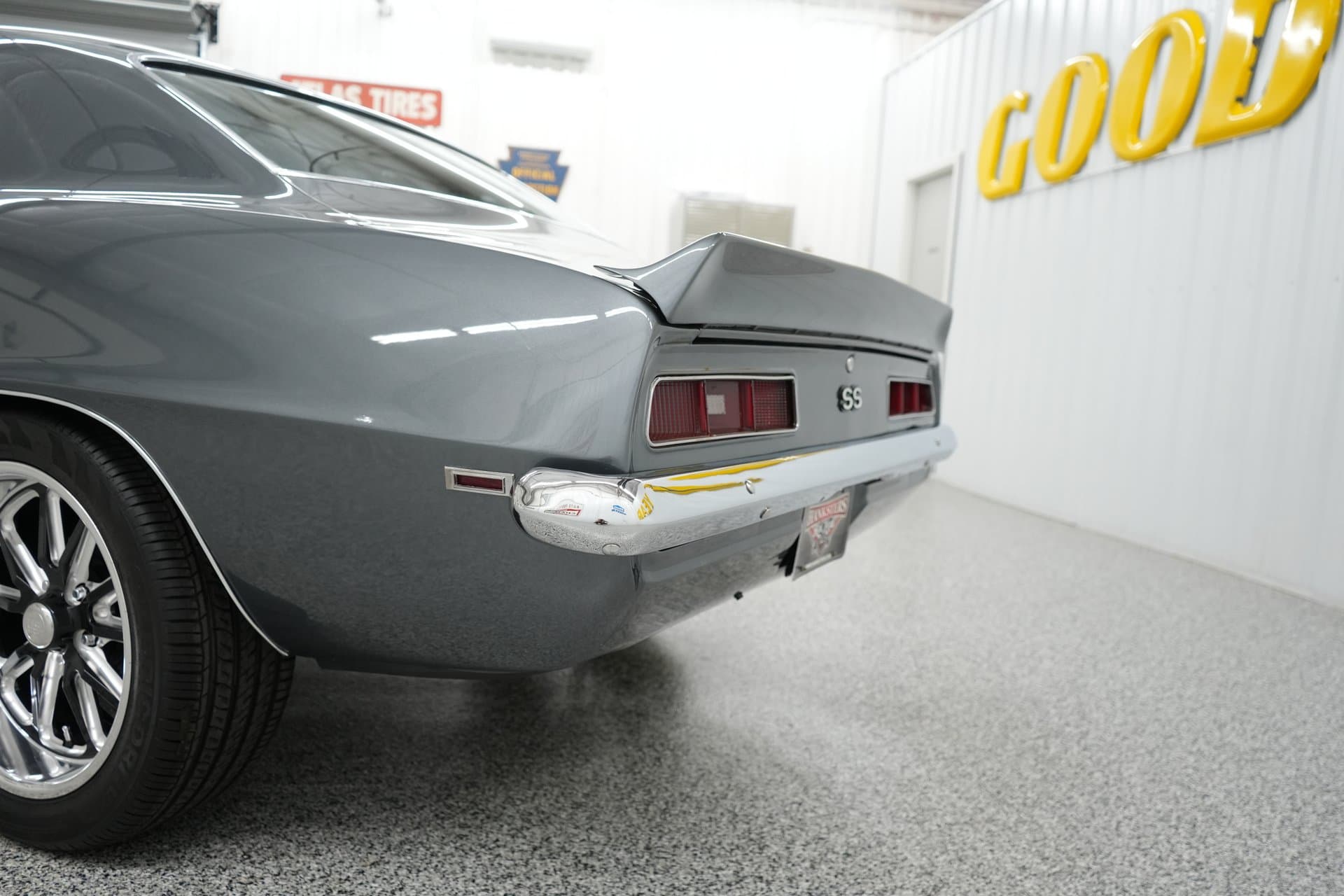 1969 Chevrolet Camaro thumbnail 4