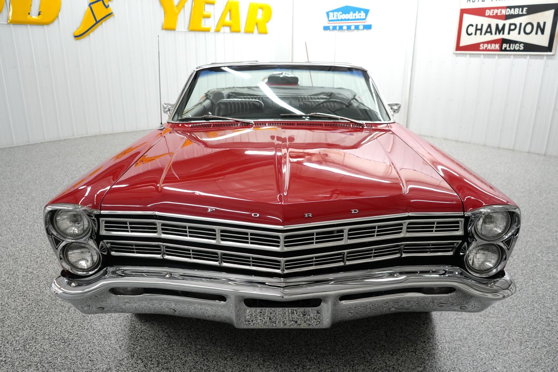 1967 Ford Galaxie 500 Convertible thumbnail 24