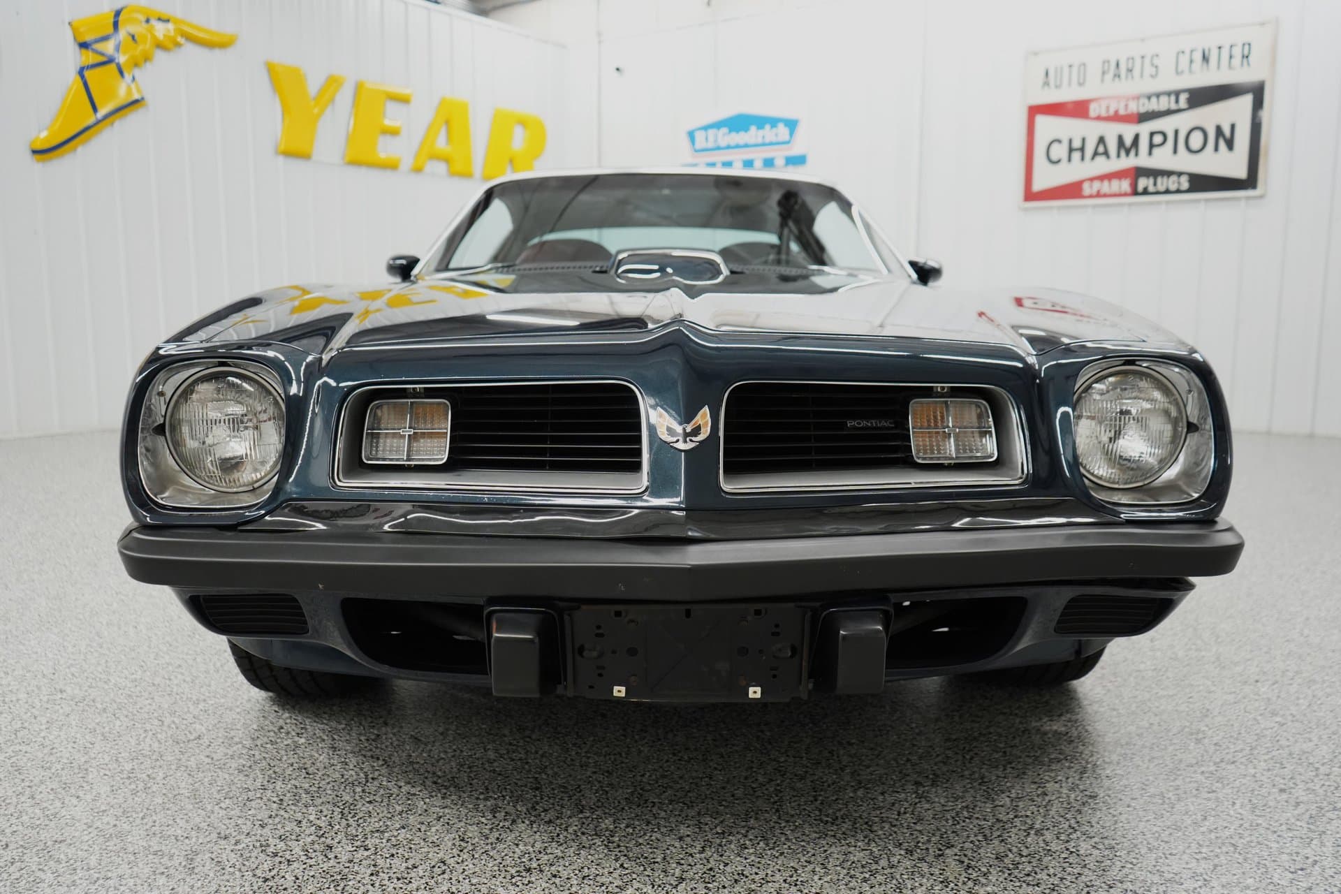 1975 Pontiac Trans Am thumbnail 10