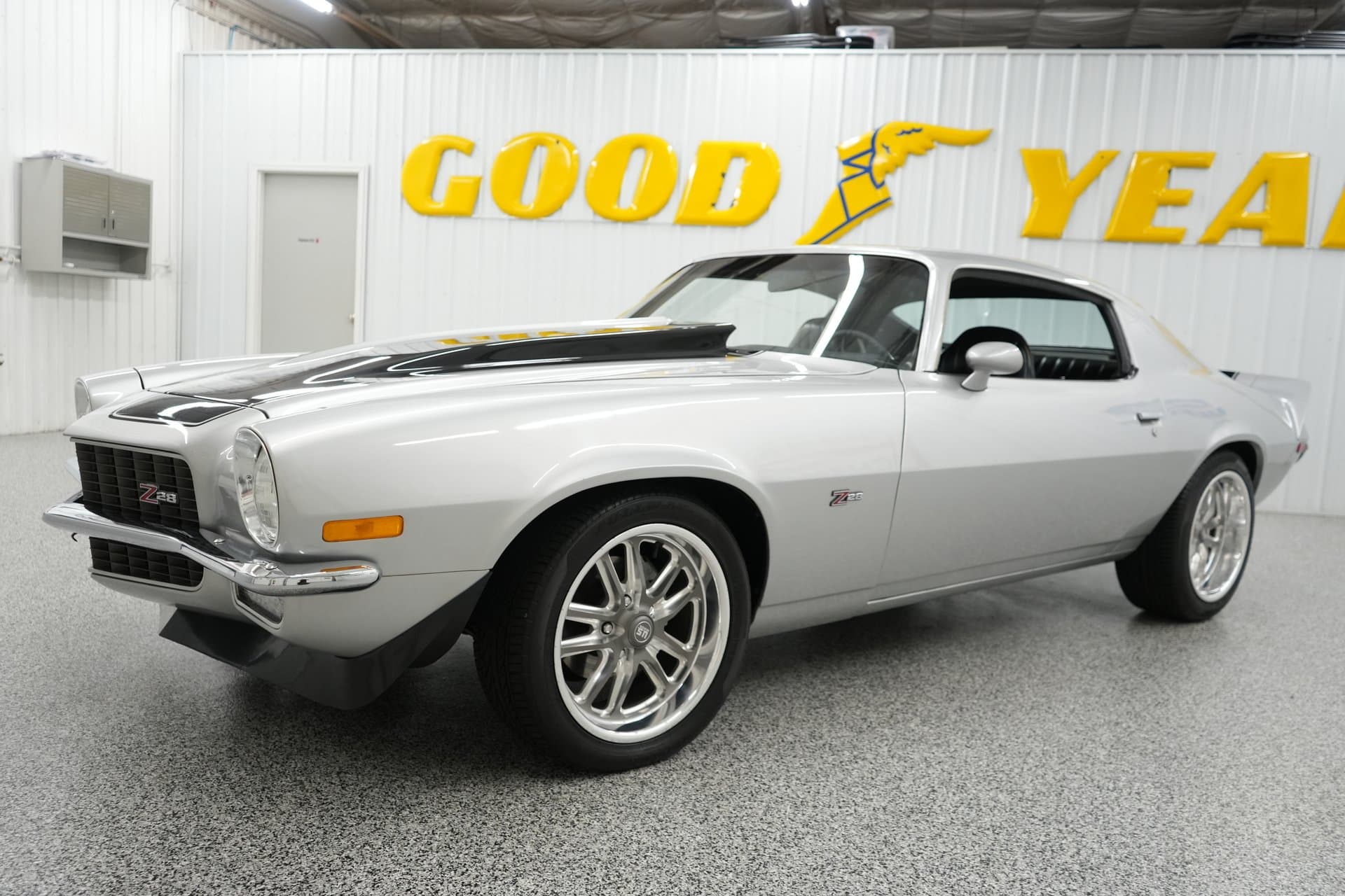 1971 Chevrolet Camaro — photo 2