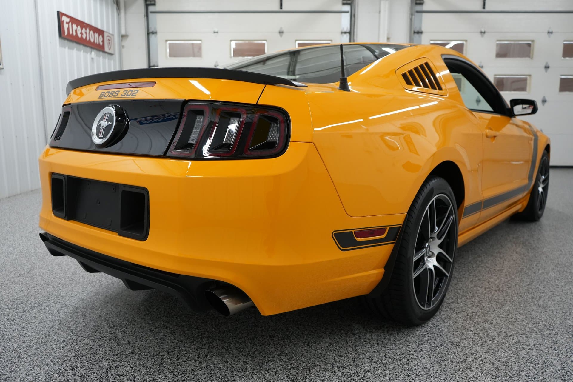 2013 Ford Mustang Boss 302 thumbnail 6