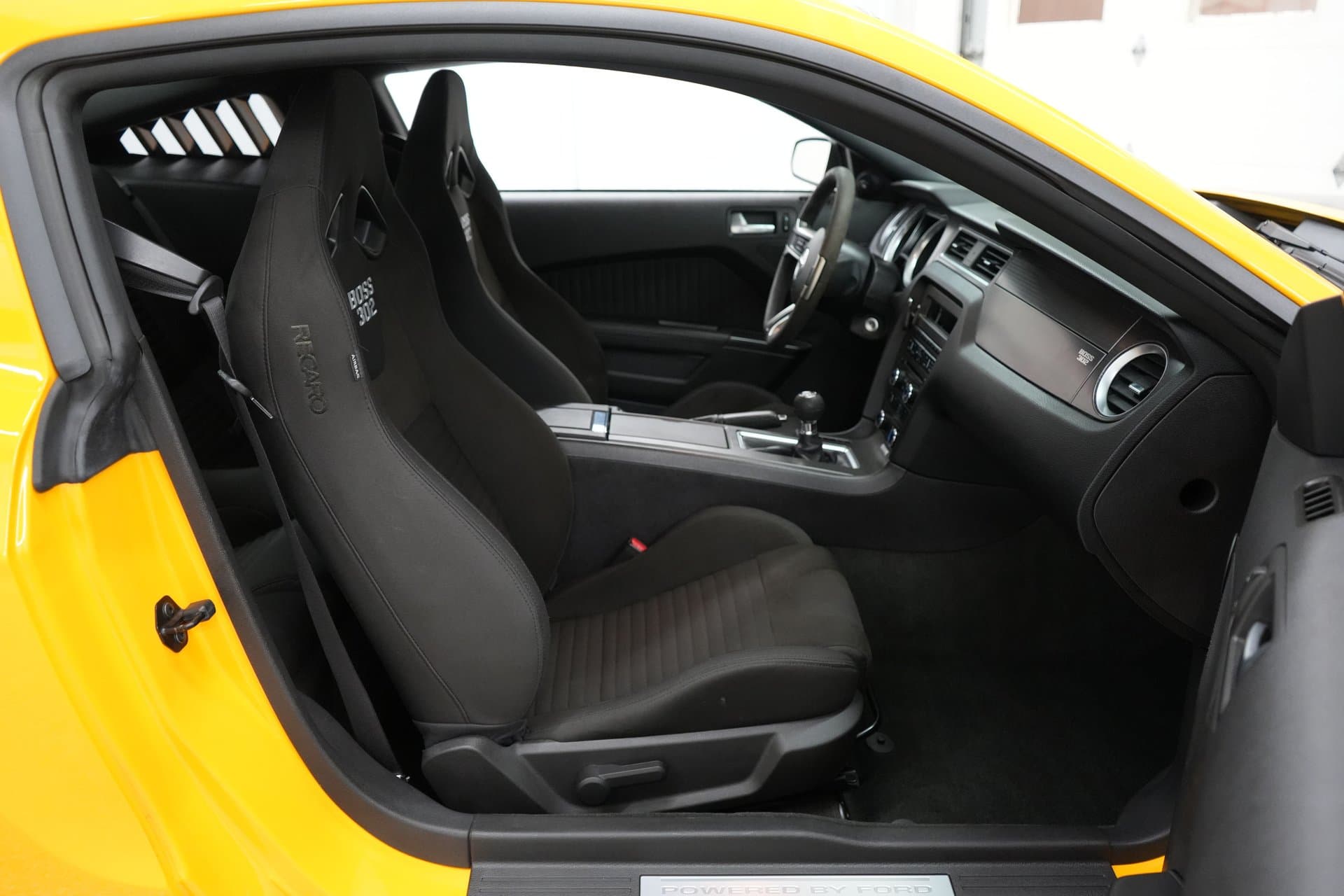 2013 Ford Mustang Boss 302 thumbnail 17