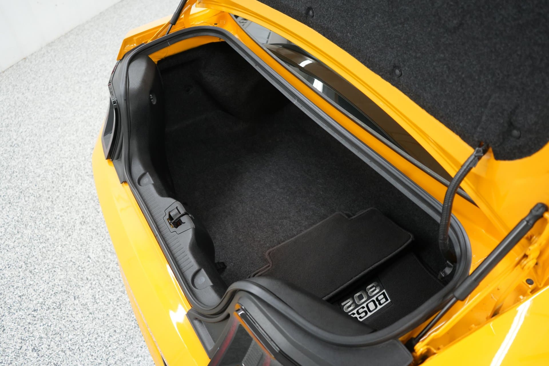 2013 Ford Mustang Boss 302 thumbnail 21