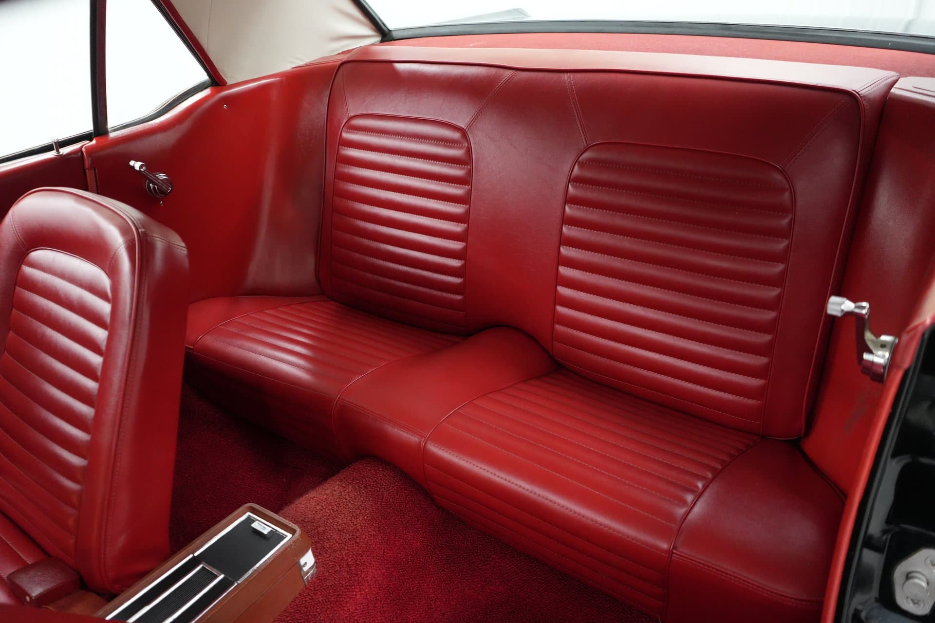 1965 Ford Mustang thumbnail 15