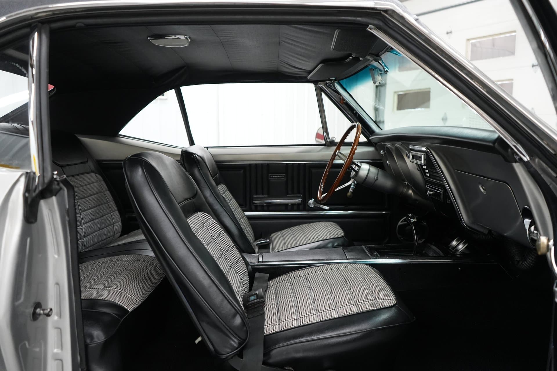 1967 Chevrolet Camaro RS thumbnail 17