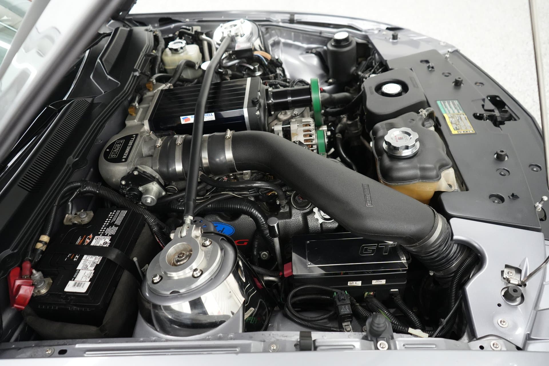 2006 Ford Mustang GT thumbnail 22