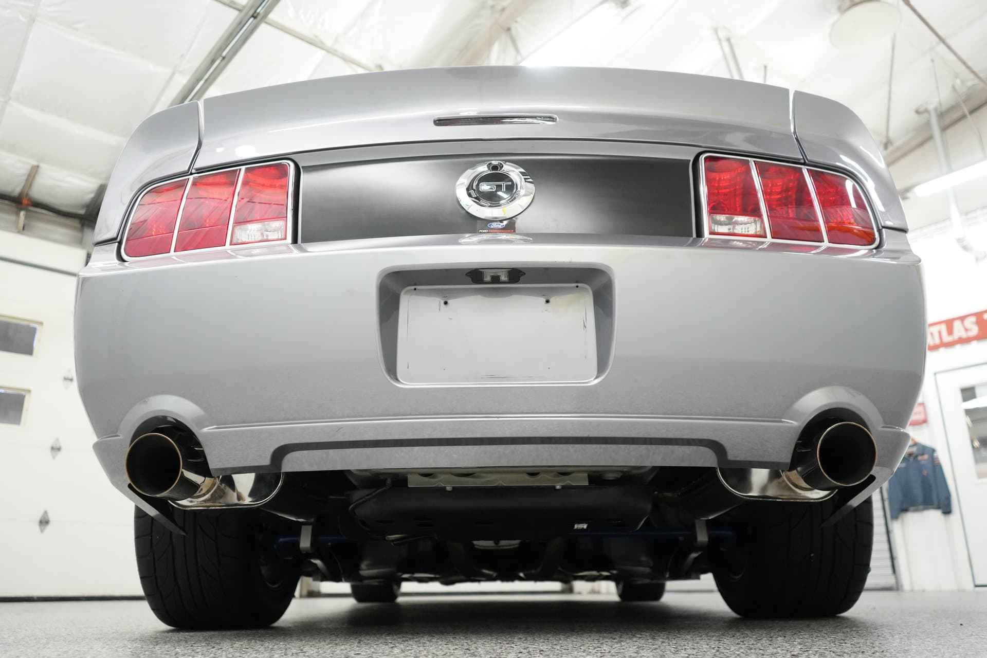 2006 Ford Mustang GT thumbnail 25