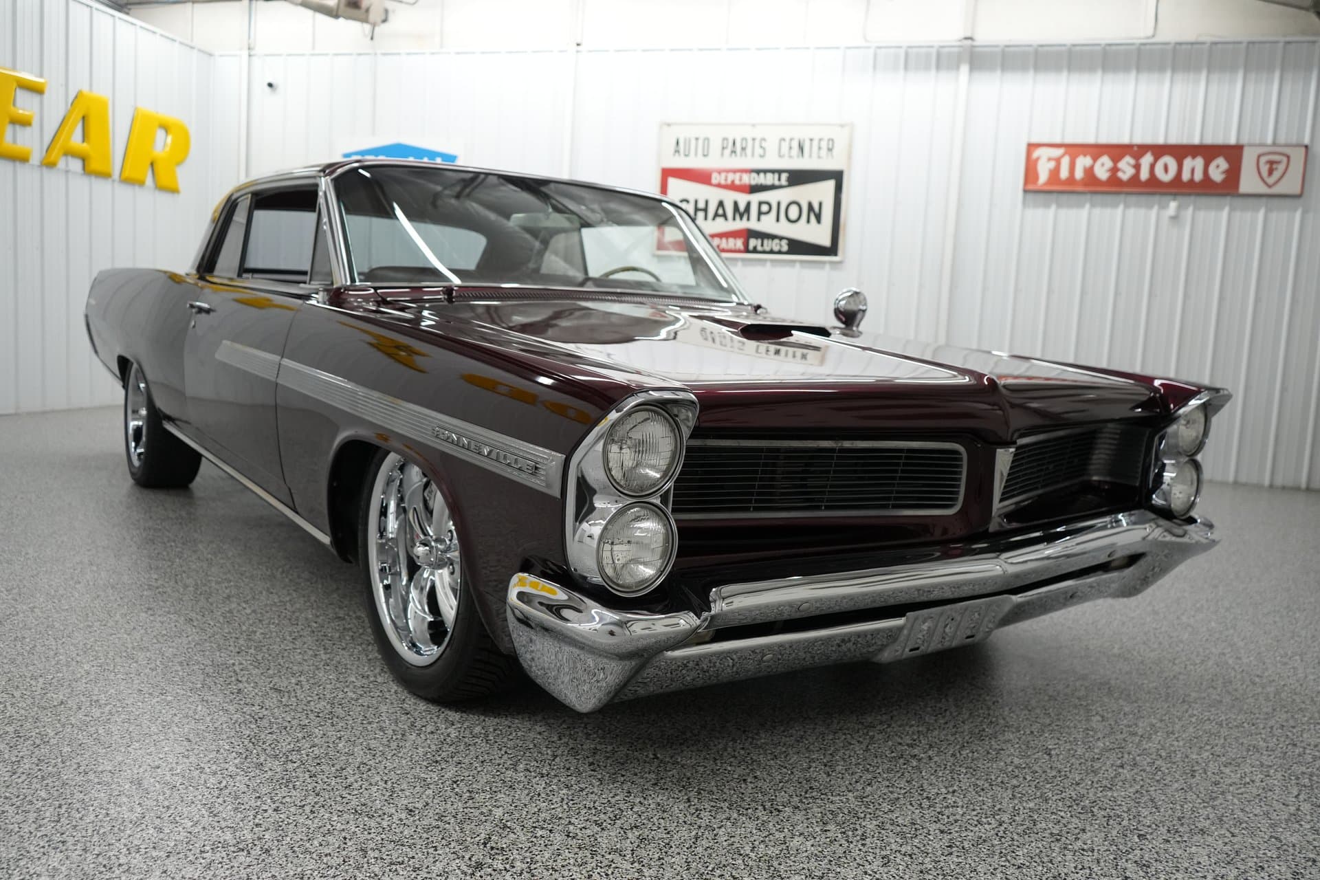 1963 Pontiac Bonneville thumbnail 8
