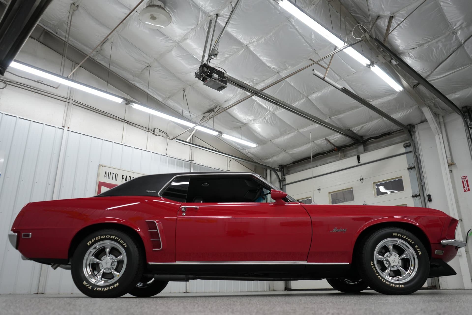 1969 Ford Mustang Grande thumbnail 26