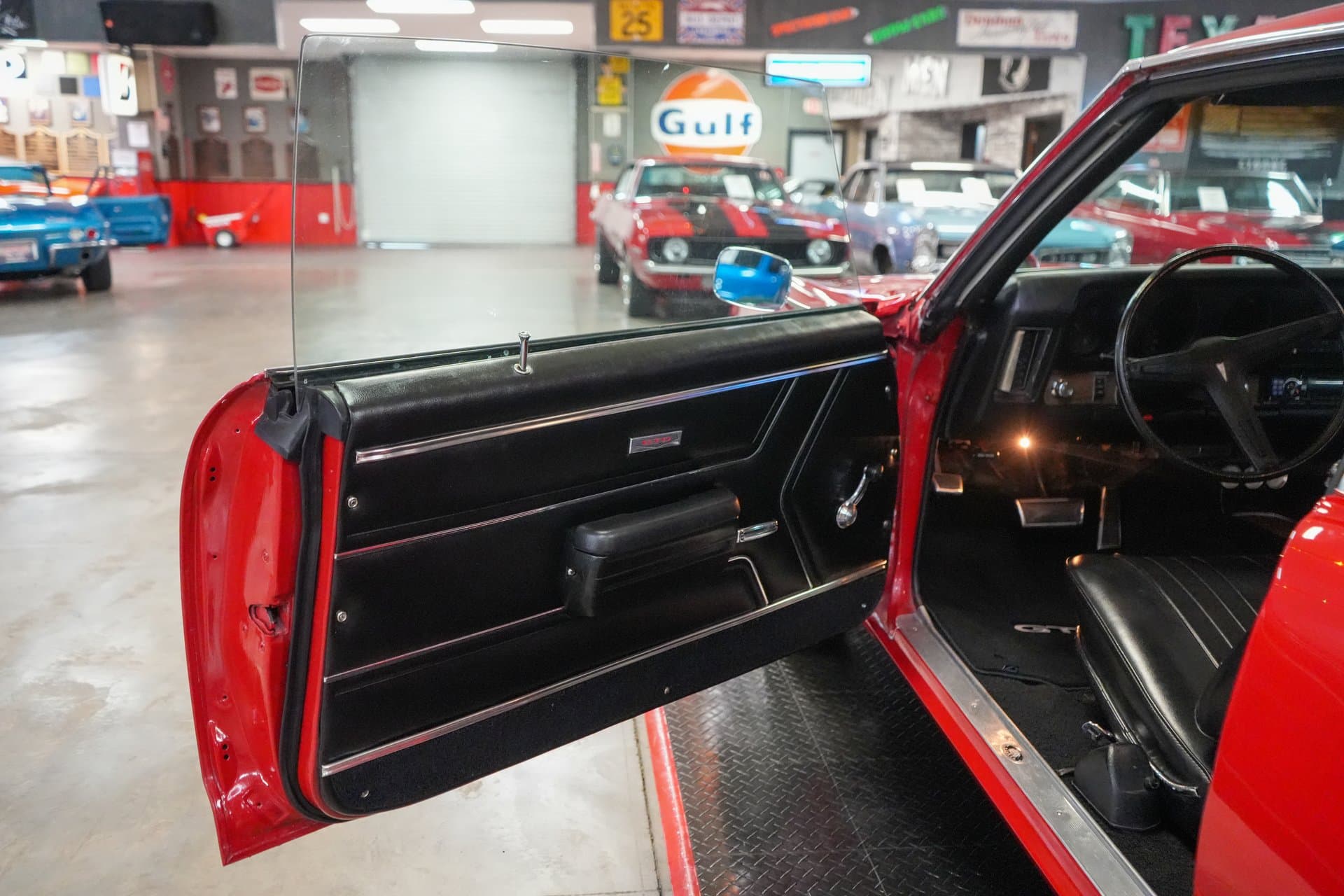 1969 Pontiac GTO thumbnail 19