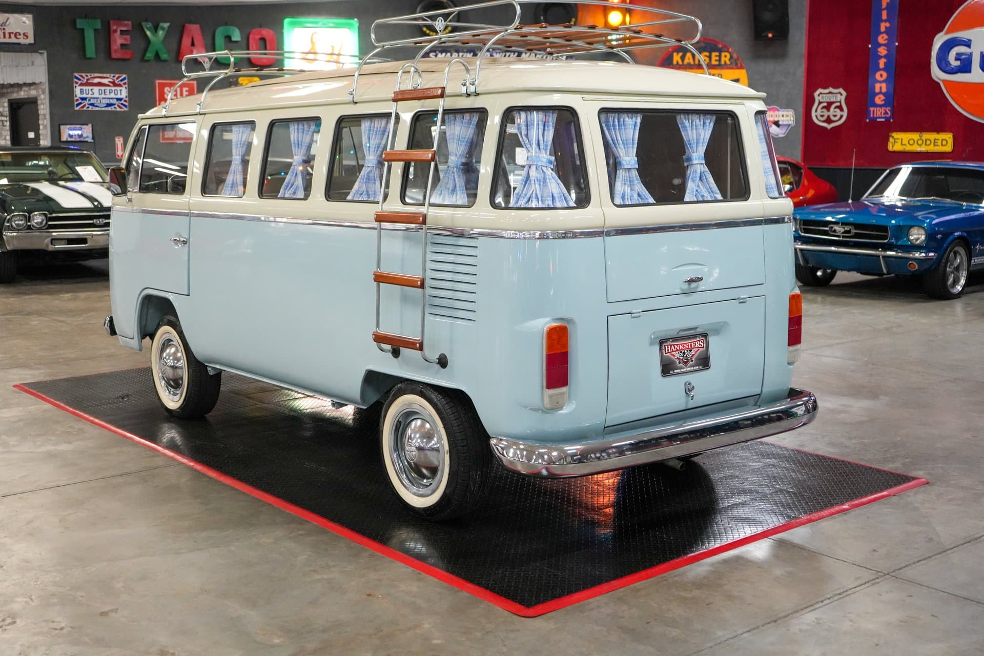 1976 Volkswagen Type 2 Westfalia Camper Bus — photo 2