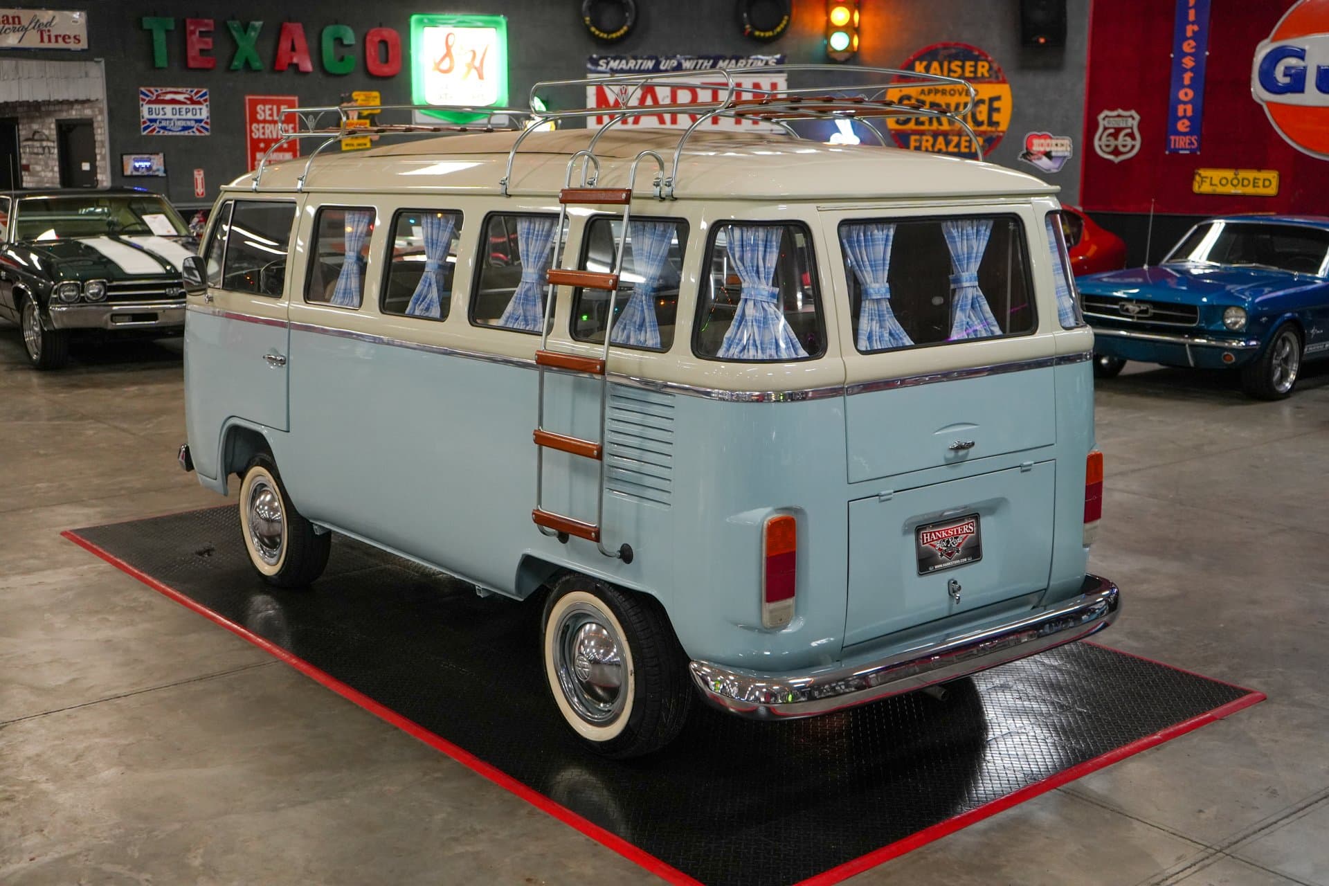 1976 Volkswagen Type 2 Westfalia Camper Bus thumbnail 16