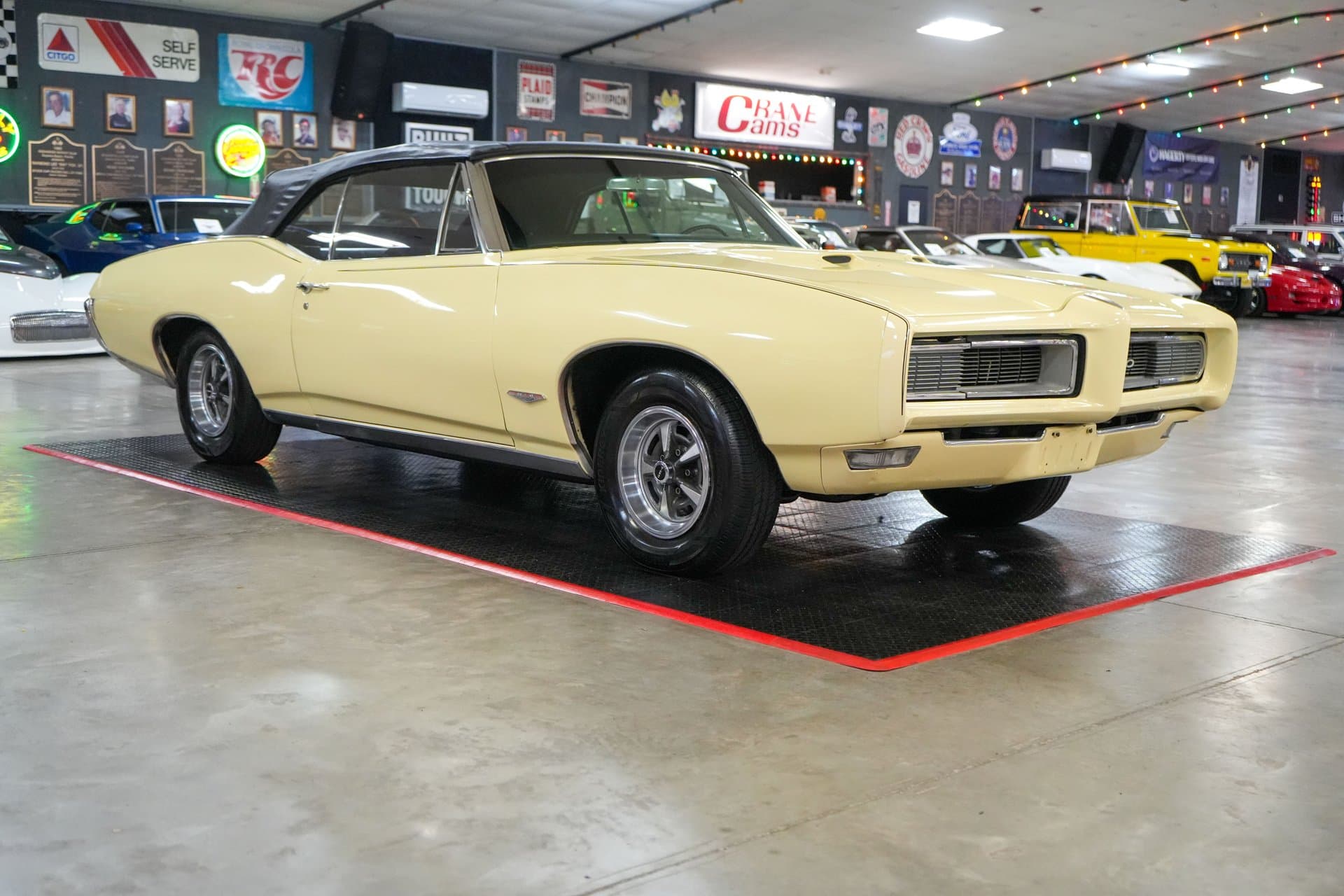 1968 Pontiac GTO Convertible thumbnail 10