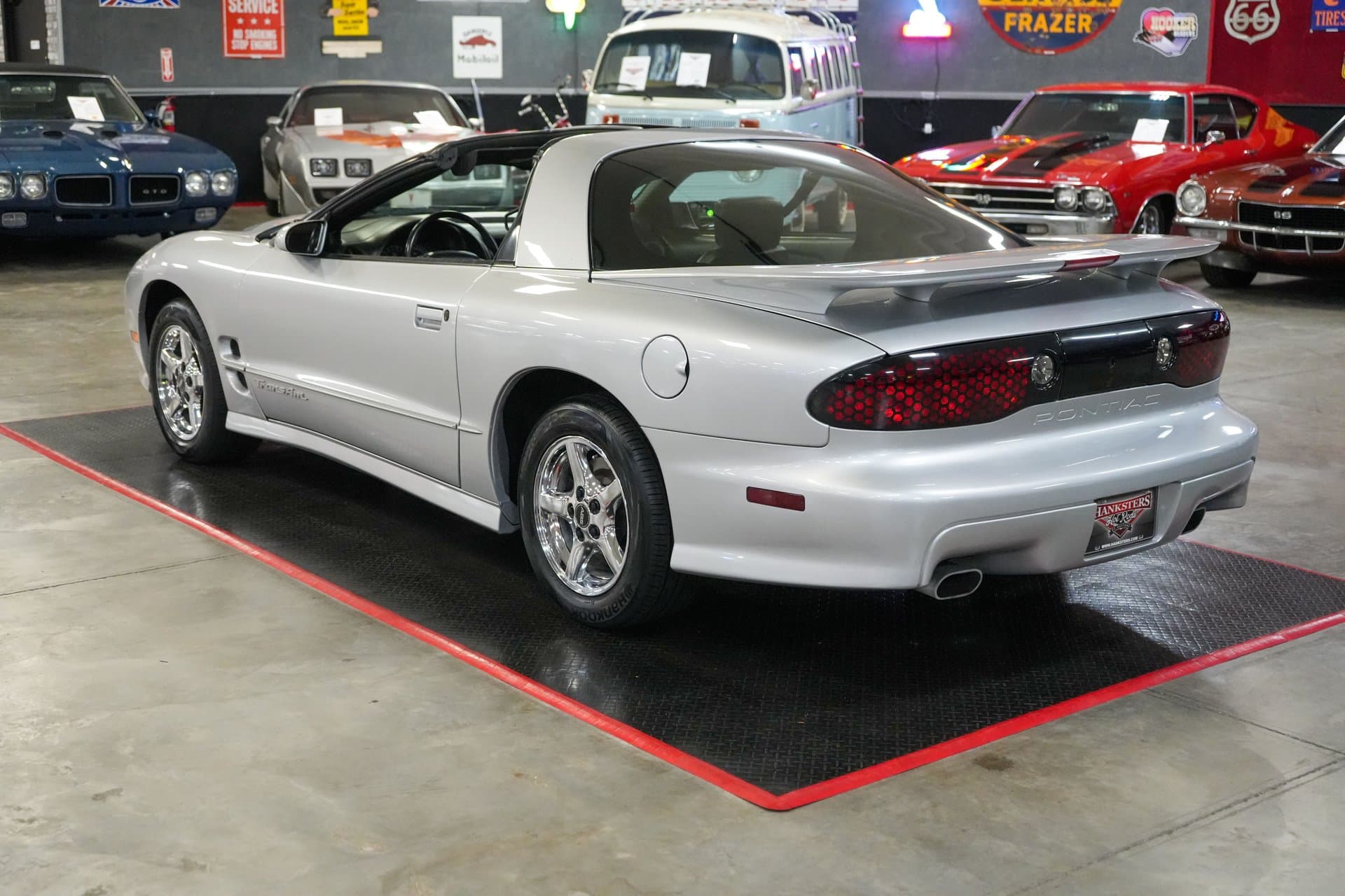 2000 Pontiac Trans Am thumbnail 18