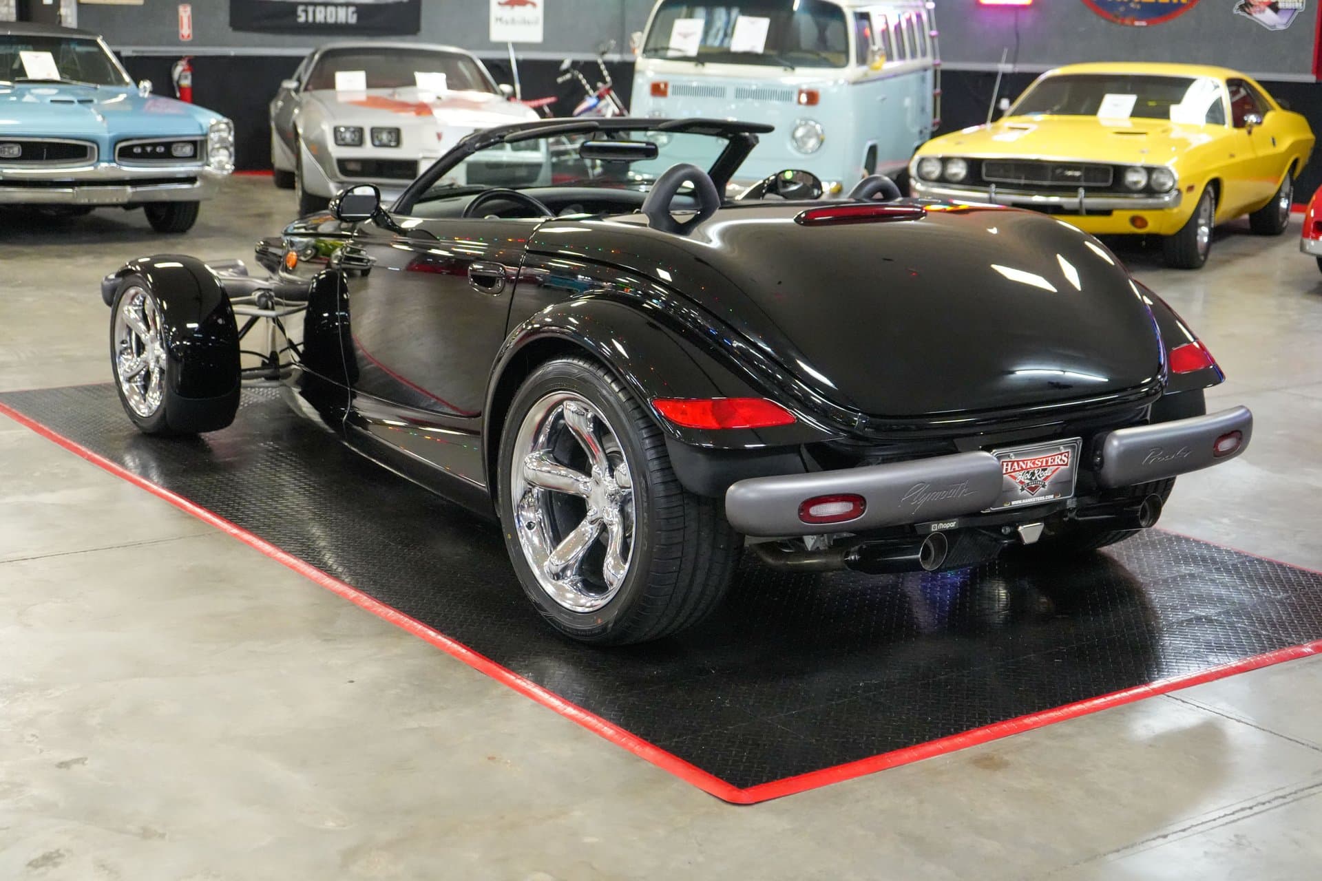 1999 Plymouth Prowler — photo 2