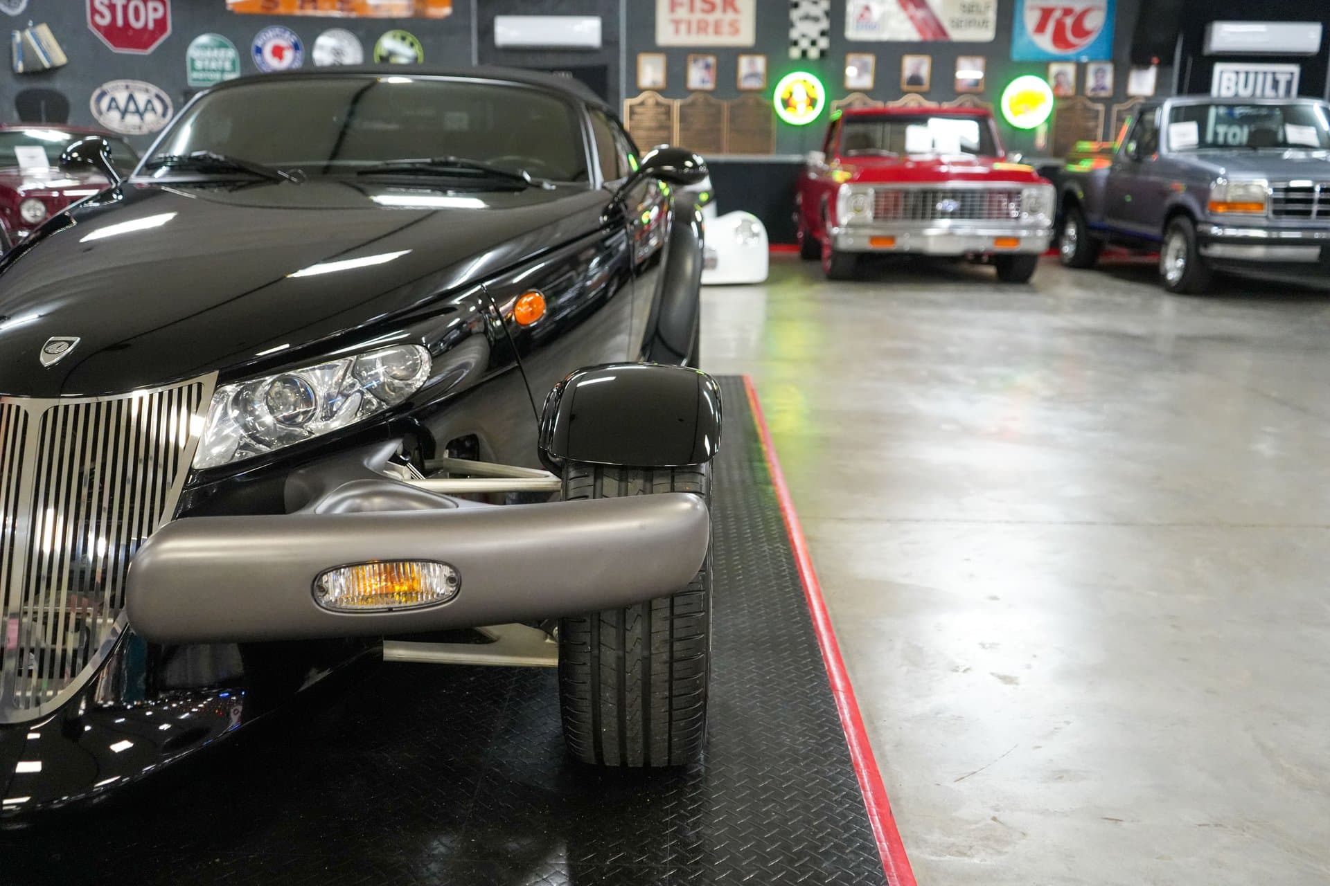 1999 Plymouth Prowler thumbnail 12