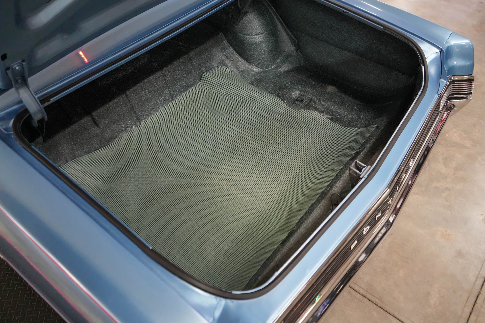 1965 Pontiac GTO thumbnail 25