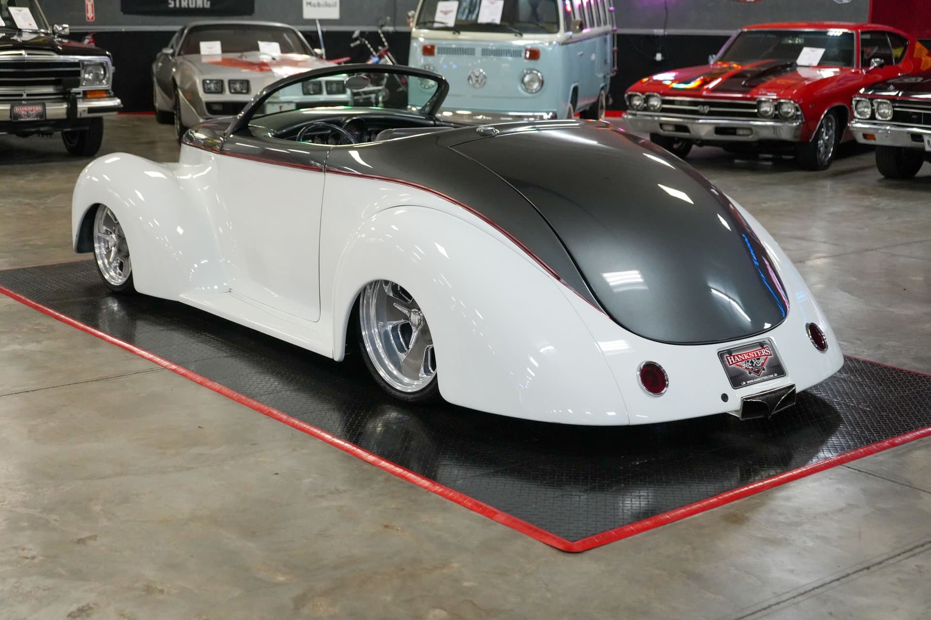1941 Willys "Swoopster" Roadster — photo 2