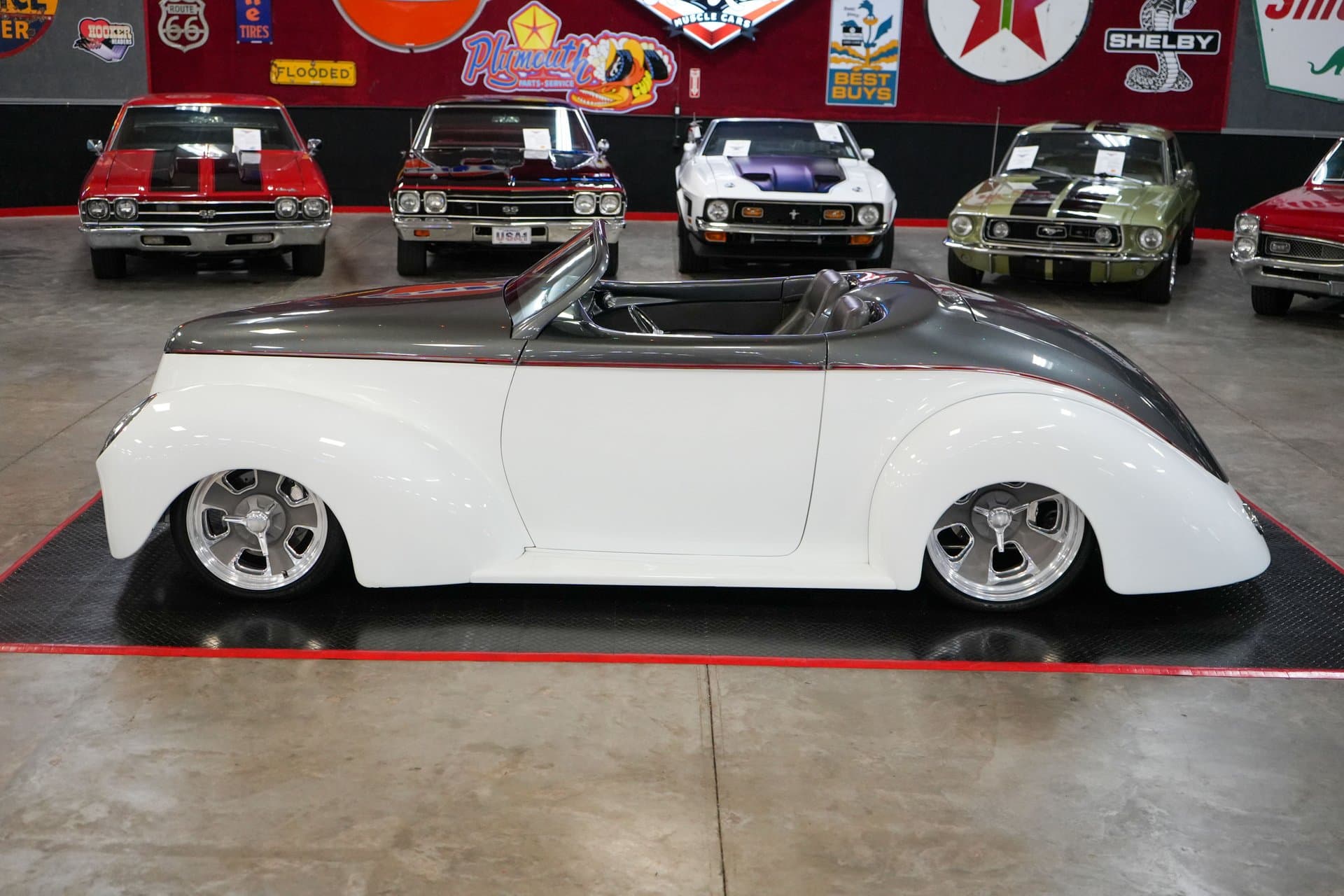 1941 Willys "Swoopster" Roadster thumbnail 7