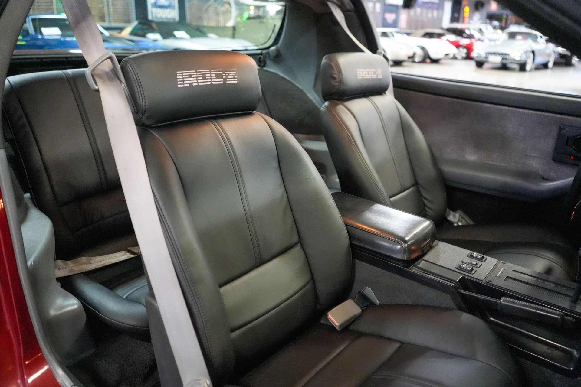 1988 Chevrolet Camaro IROC-Z thumbnail 14