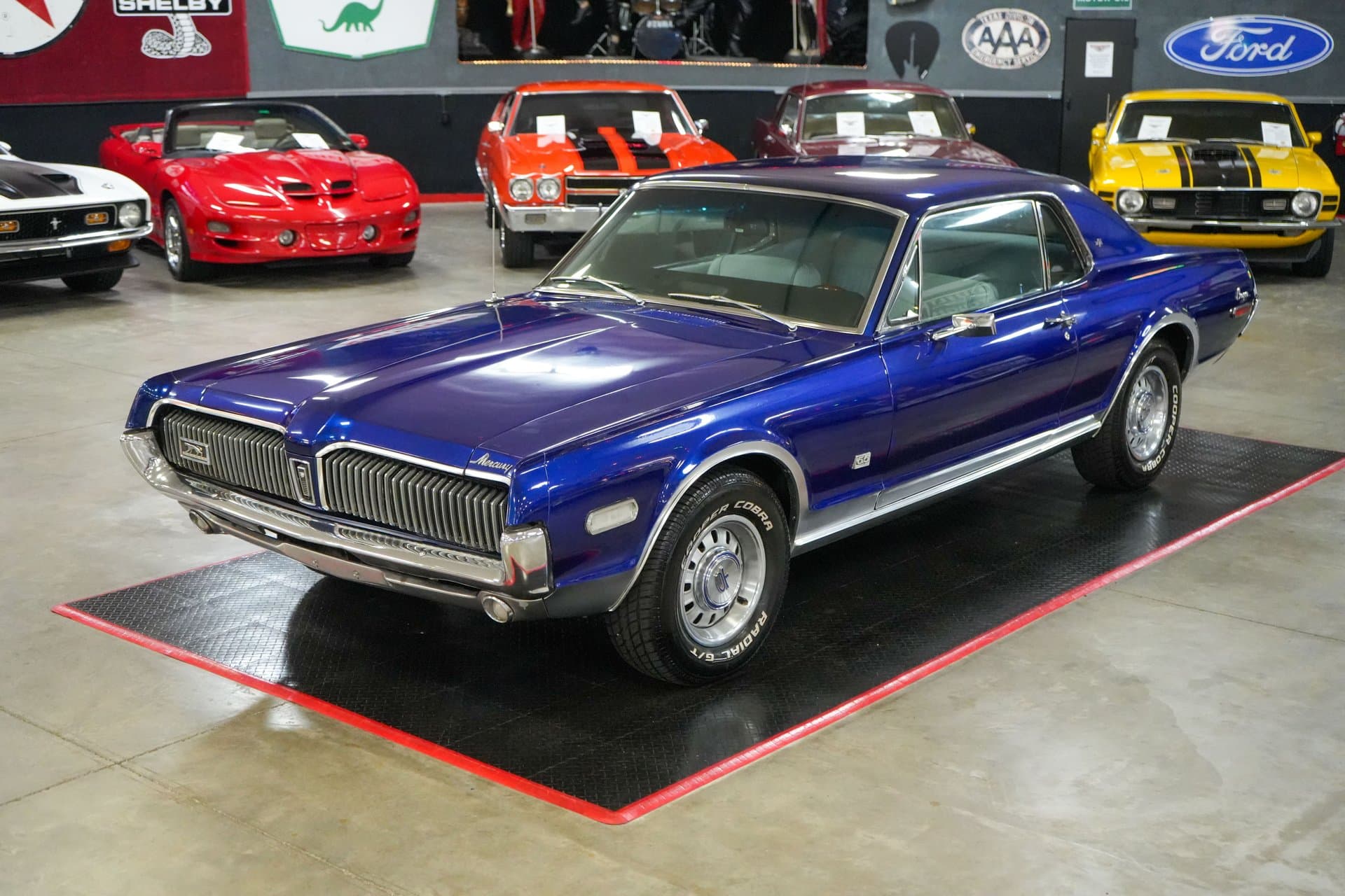 1968 Mercury Cougar XR-7 thumbnail 4