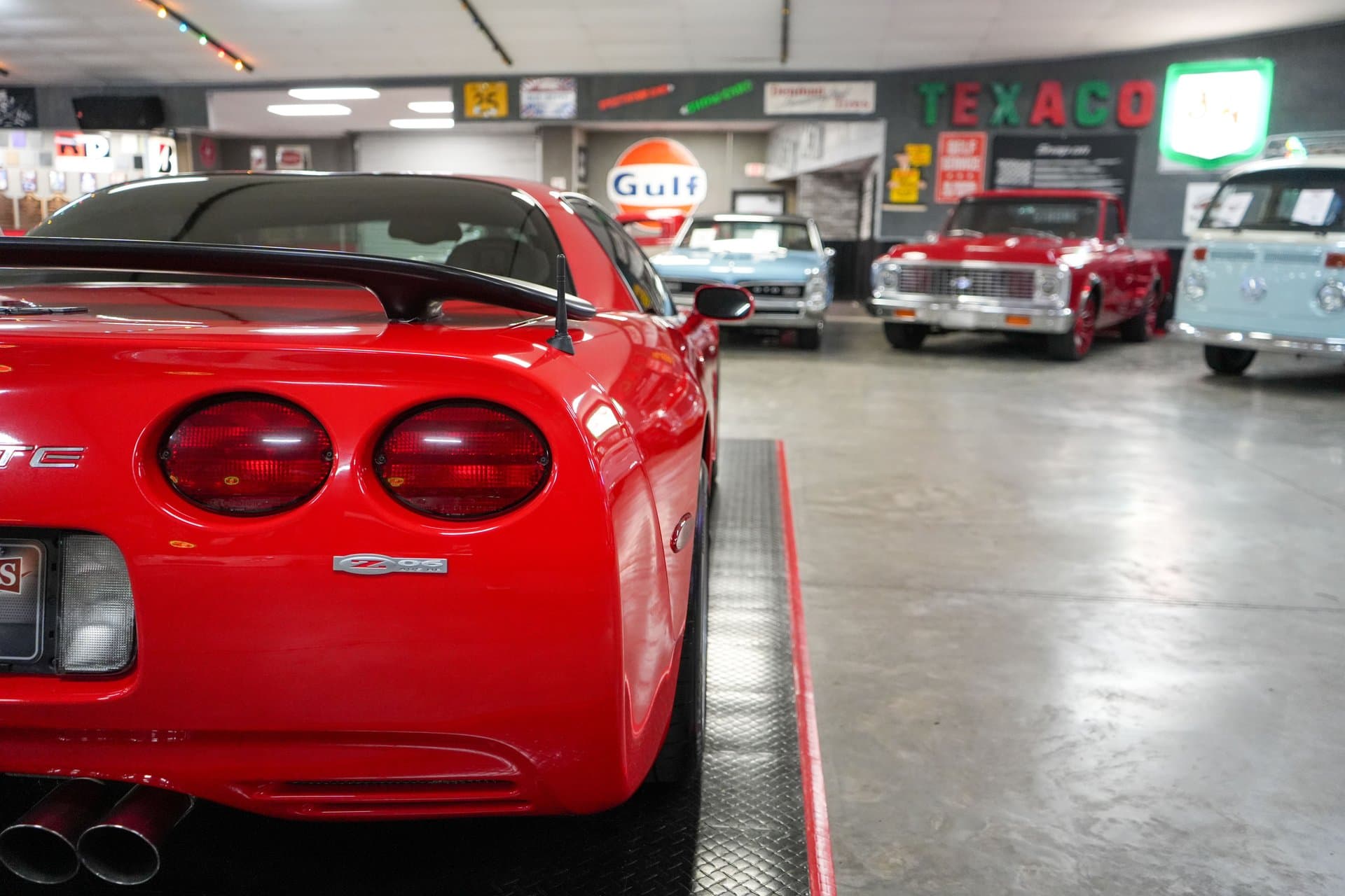 2003 Chevrolet Corvette Z06 thumbnail 16