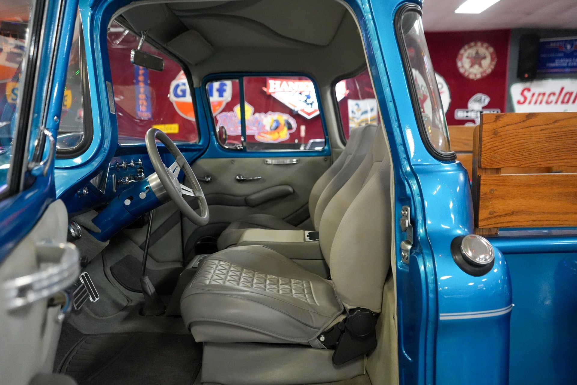 1956 Chevrolet 3100 Pickup thumbnail 19