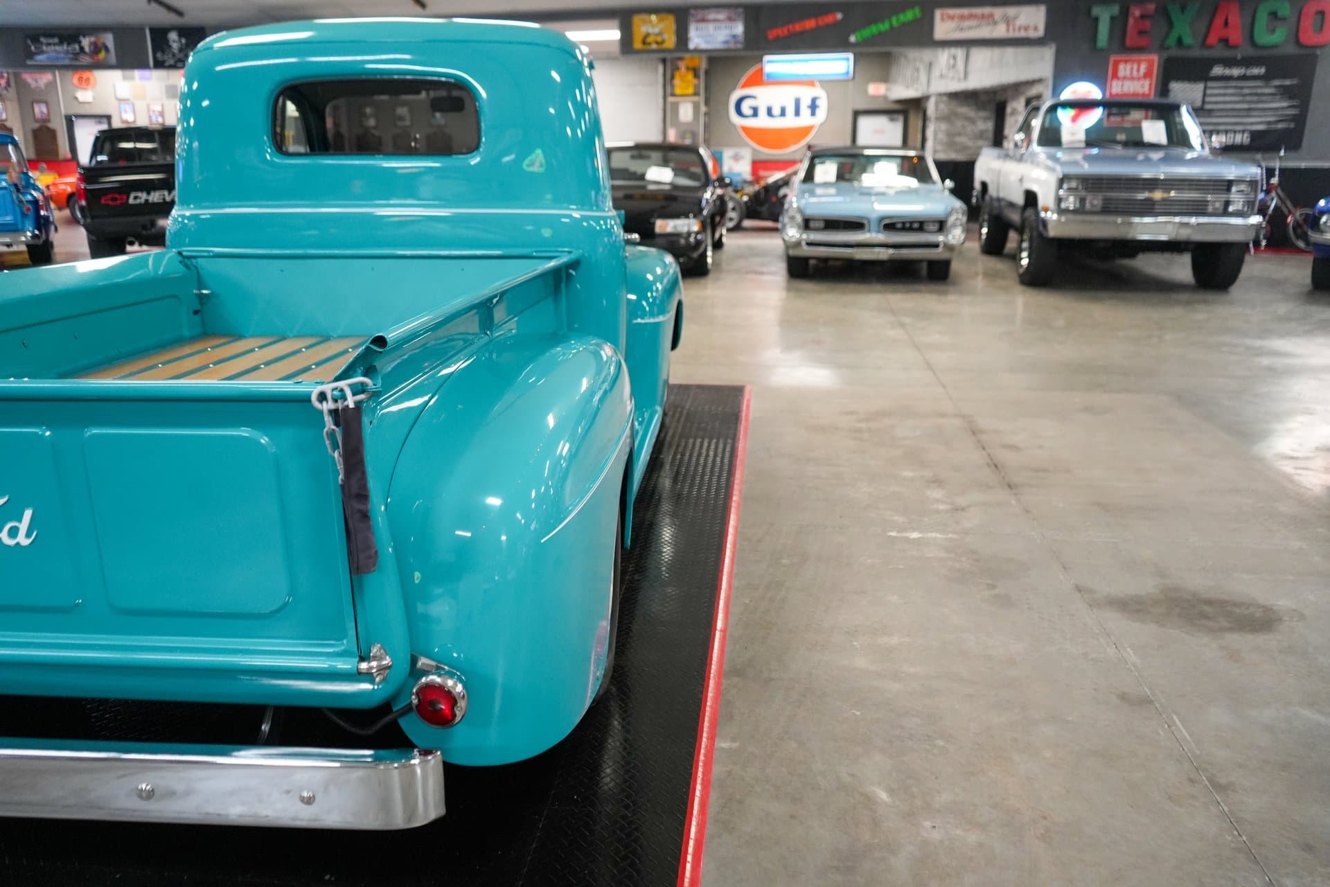 1949 Ford F1 Pickup thumbnail 15