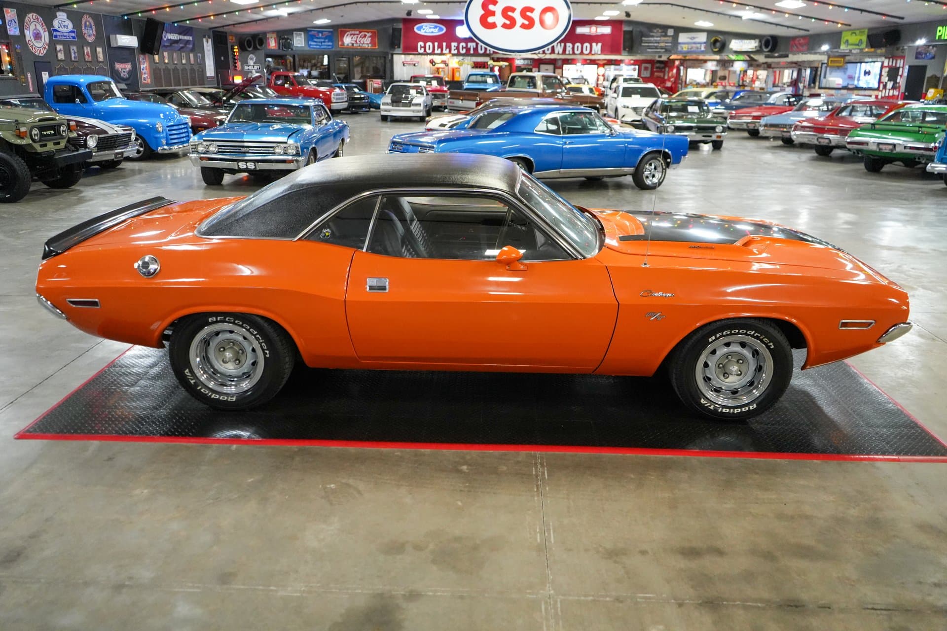 1970 Dodge Challenger R/T thumbnail 6
