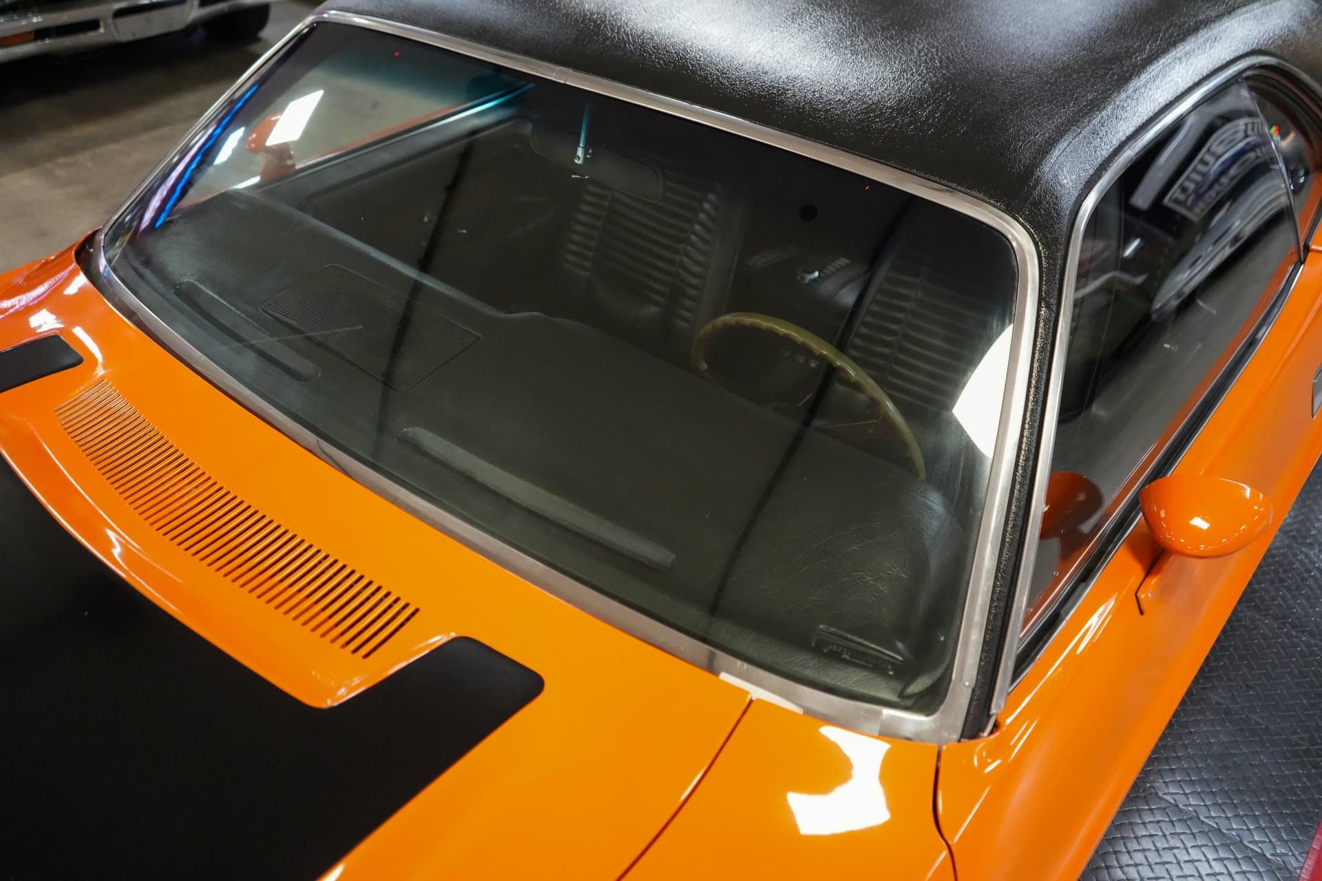 1970 Dodge Challenger R/T thumbnail 12