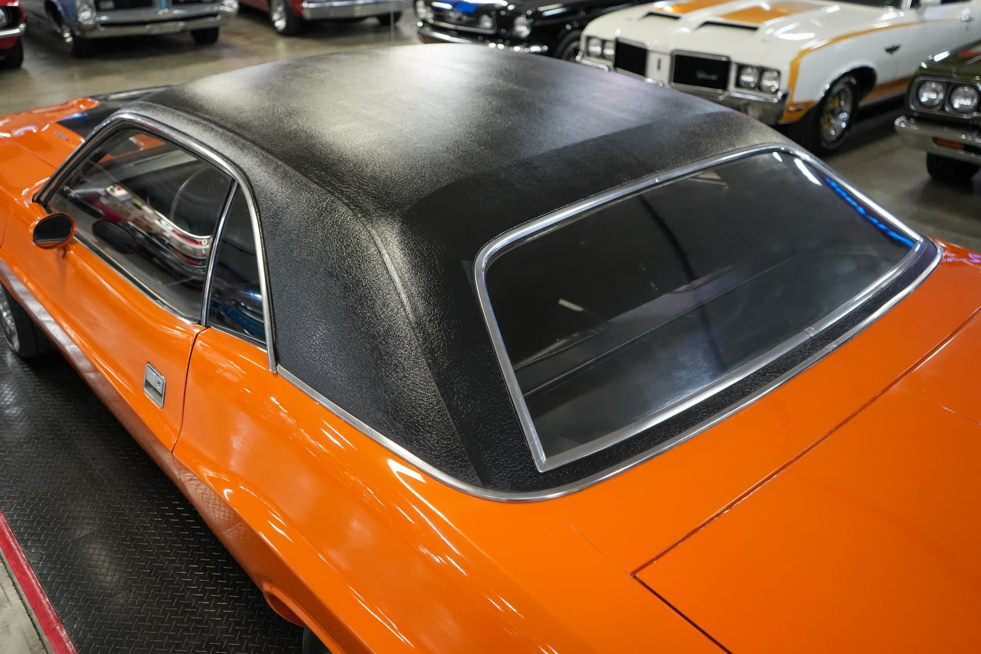 1970 Dodge Challenger R/T thumbnail 14