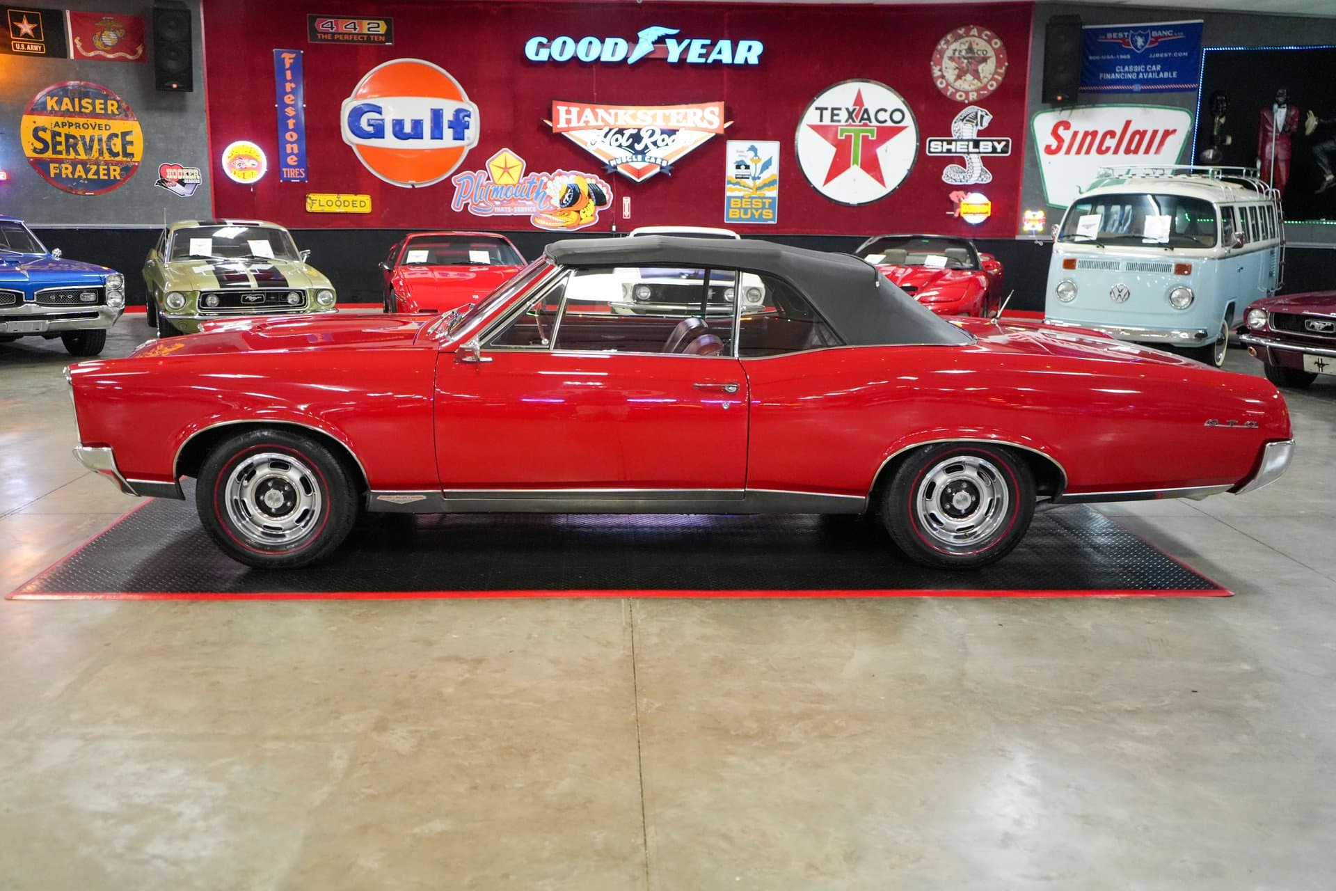 1967 Pontiac GTO Convertible thumbnail 4
