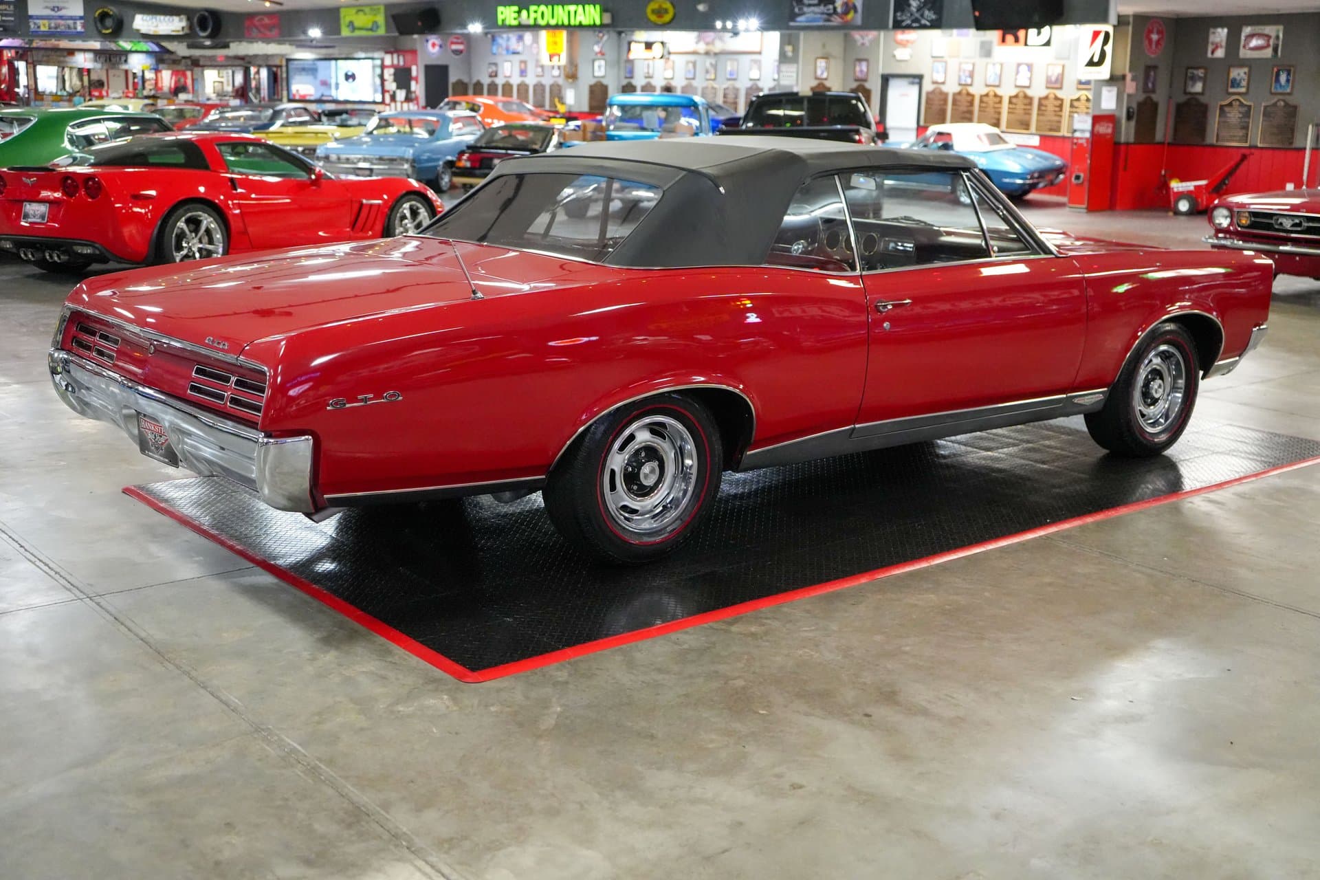 1967 Pontiac GTO Convertible thumbnail 5