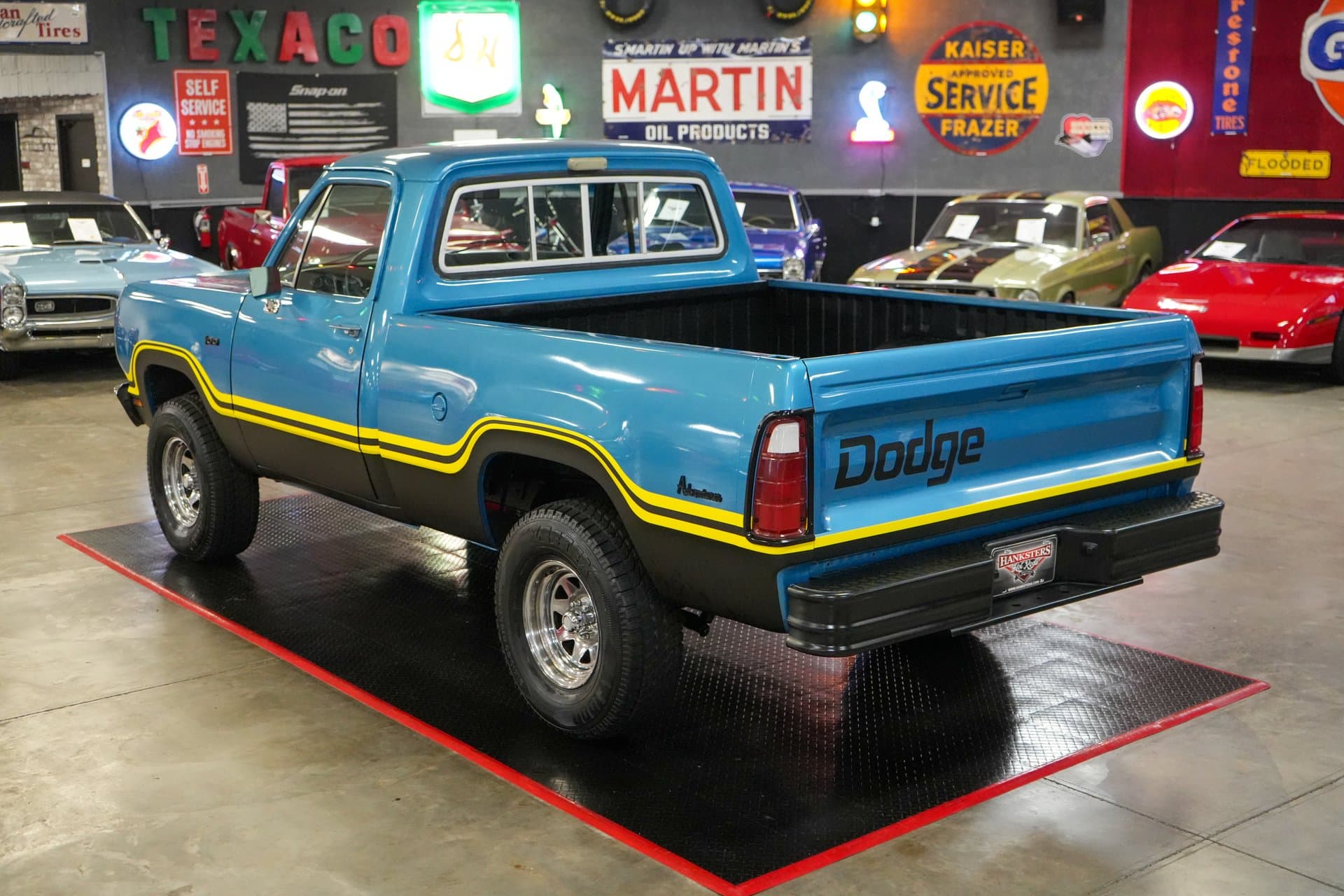1975 Dodge W100 Power Wagon 4x4 thumbnail 5