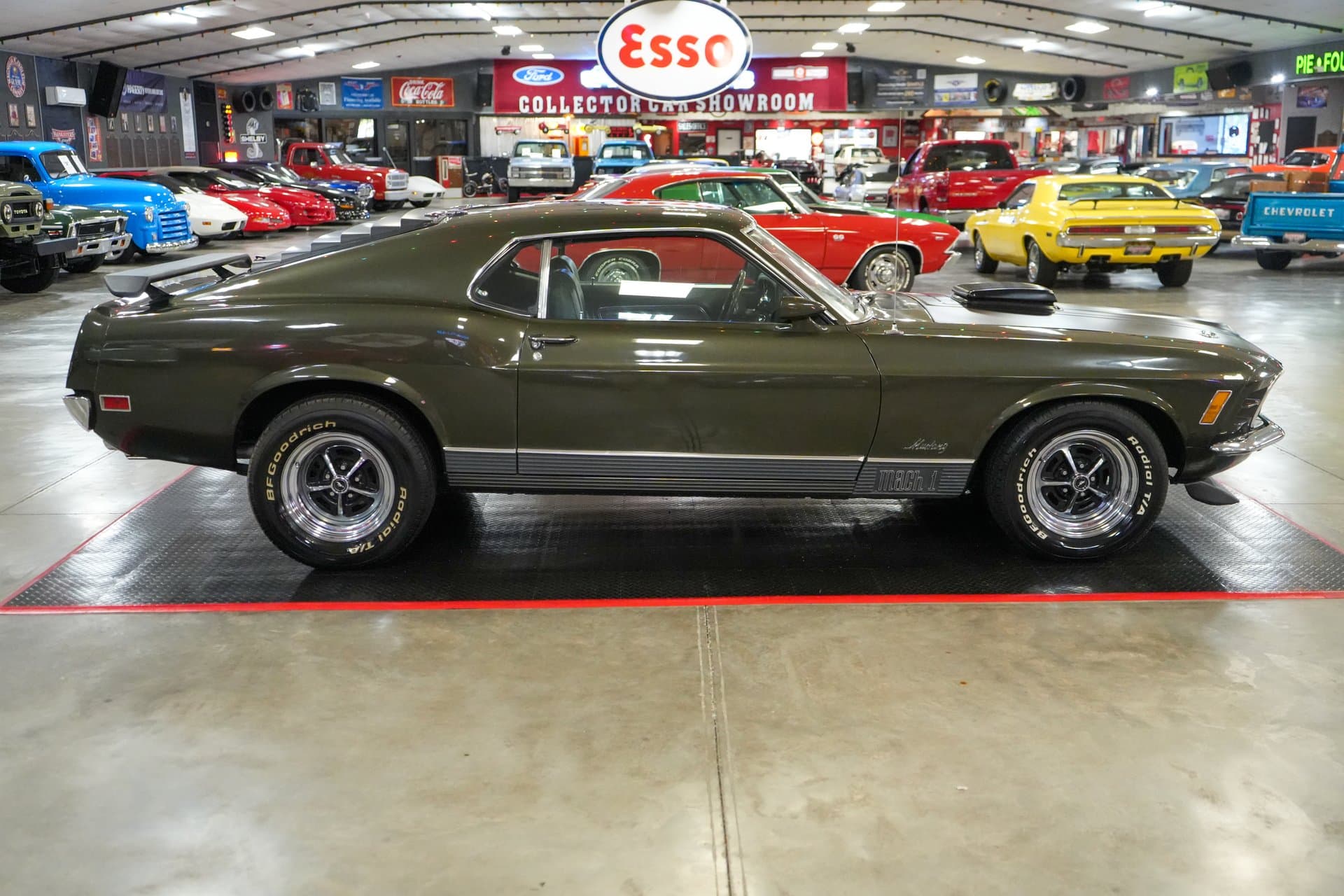 1970 Ford Mustang Mach 1 Fastback thumbnail 3