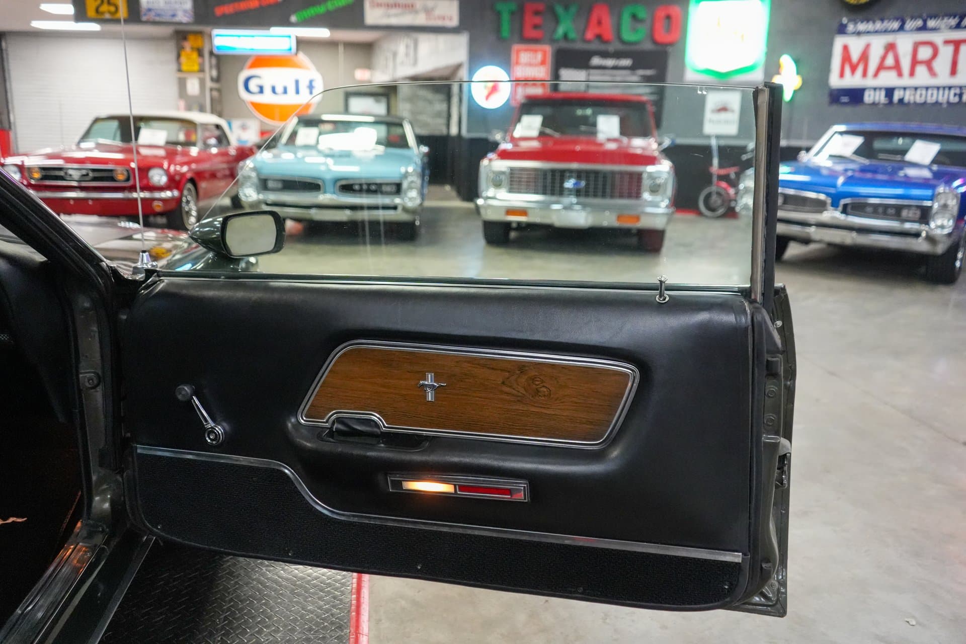 1970 Ford Mustang Mach 1 Fastback thumbnail 23