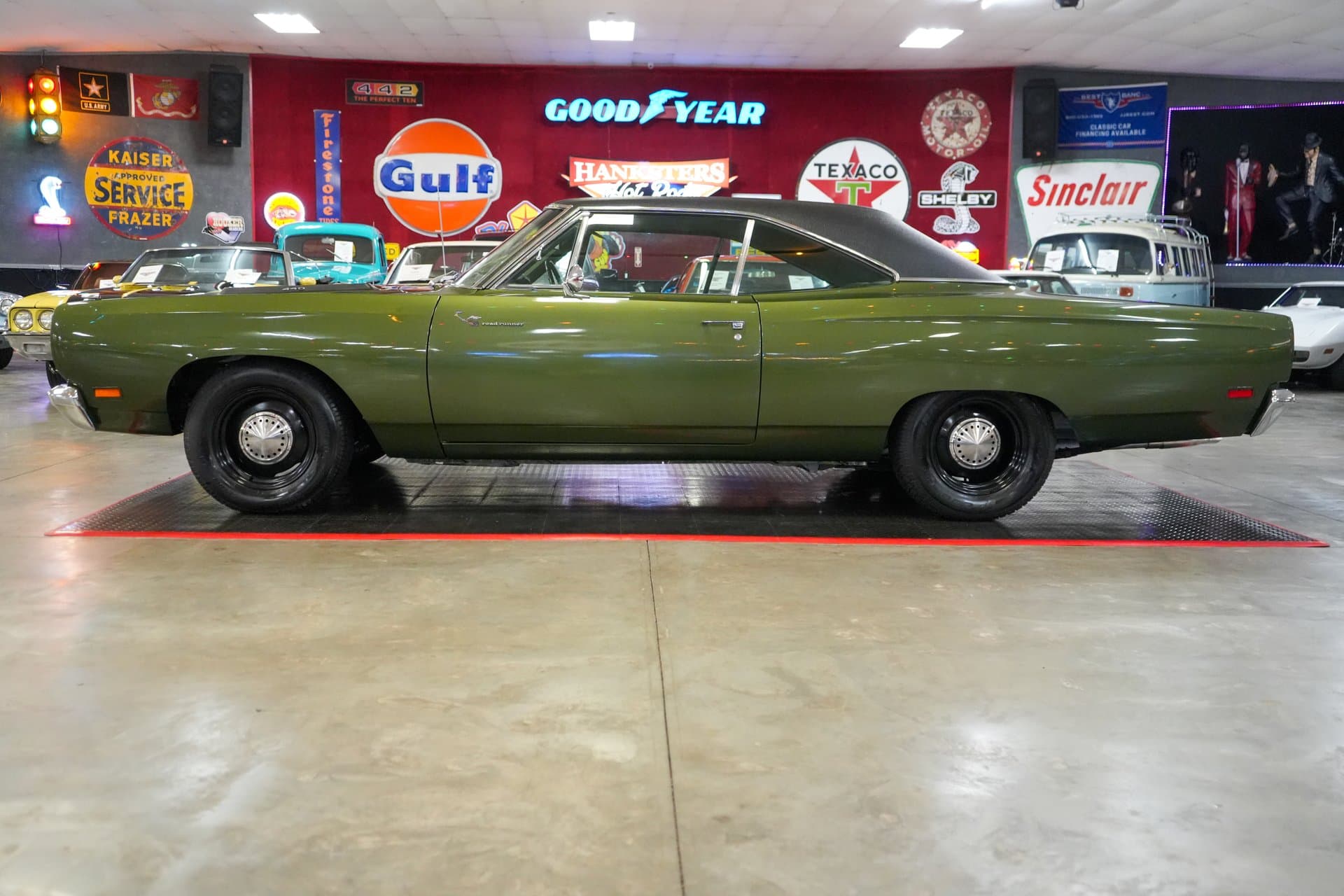 1969 Plymouth Roadrunner thumbnail 7